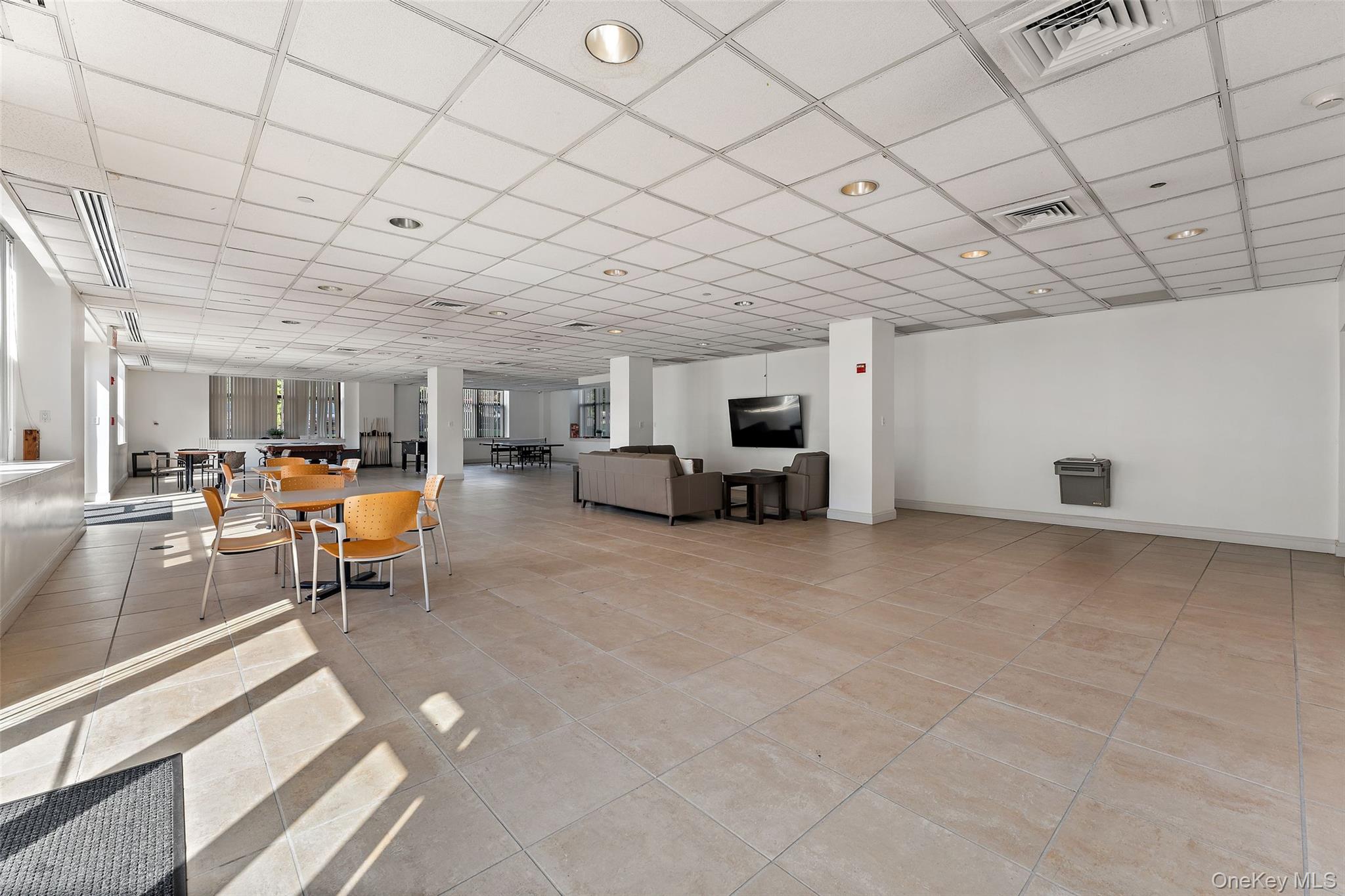 1 Scarsdale Road 403 Property Photo 20