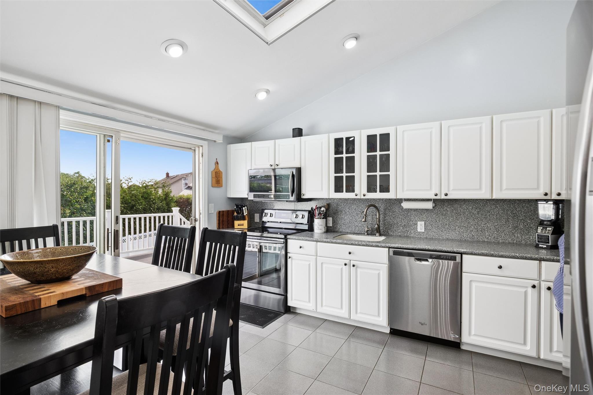 33 Sherwood Drive Property Photo 10