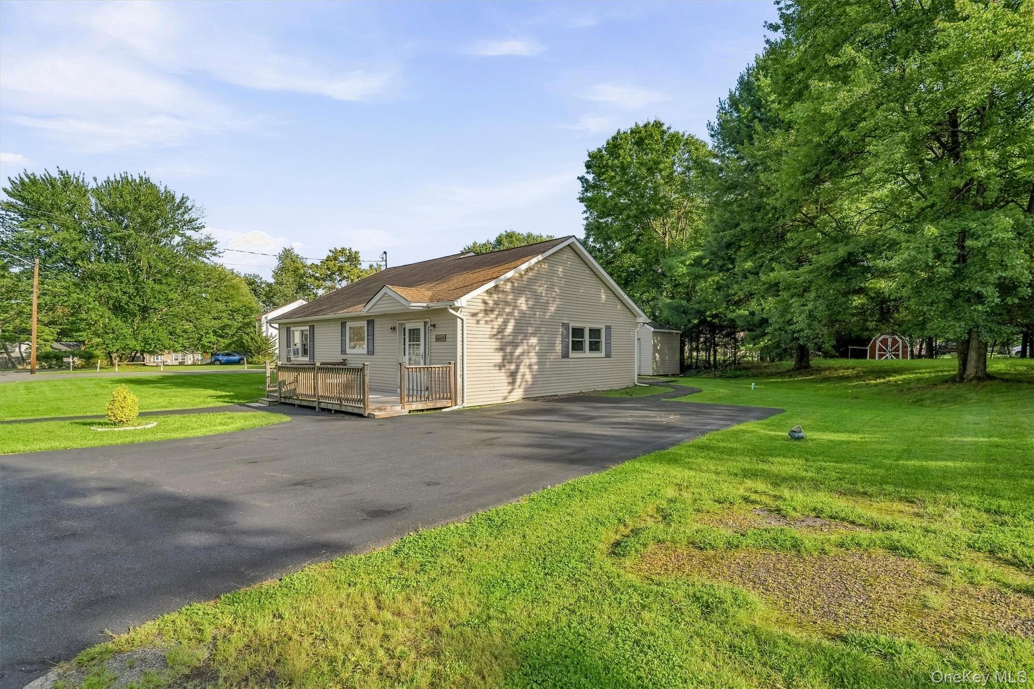 21 Midway Drive Property Photo 2