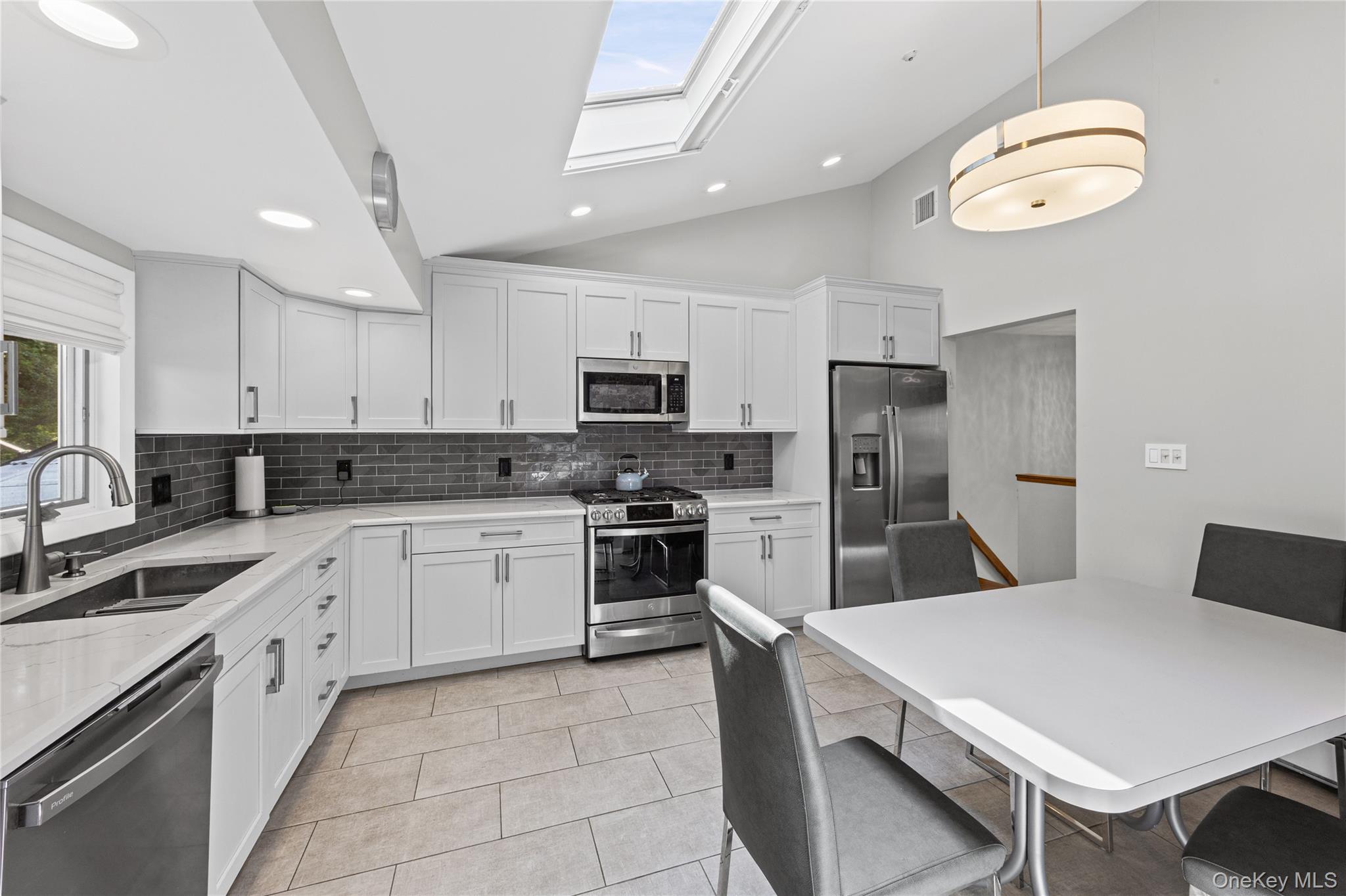 12 Jano Place Property Photo 3