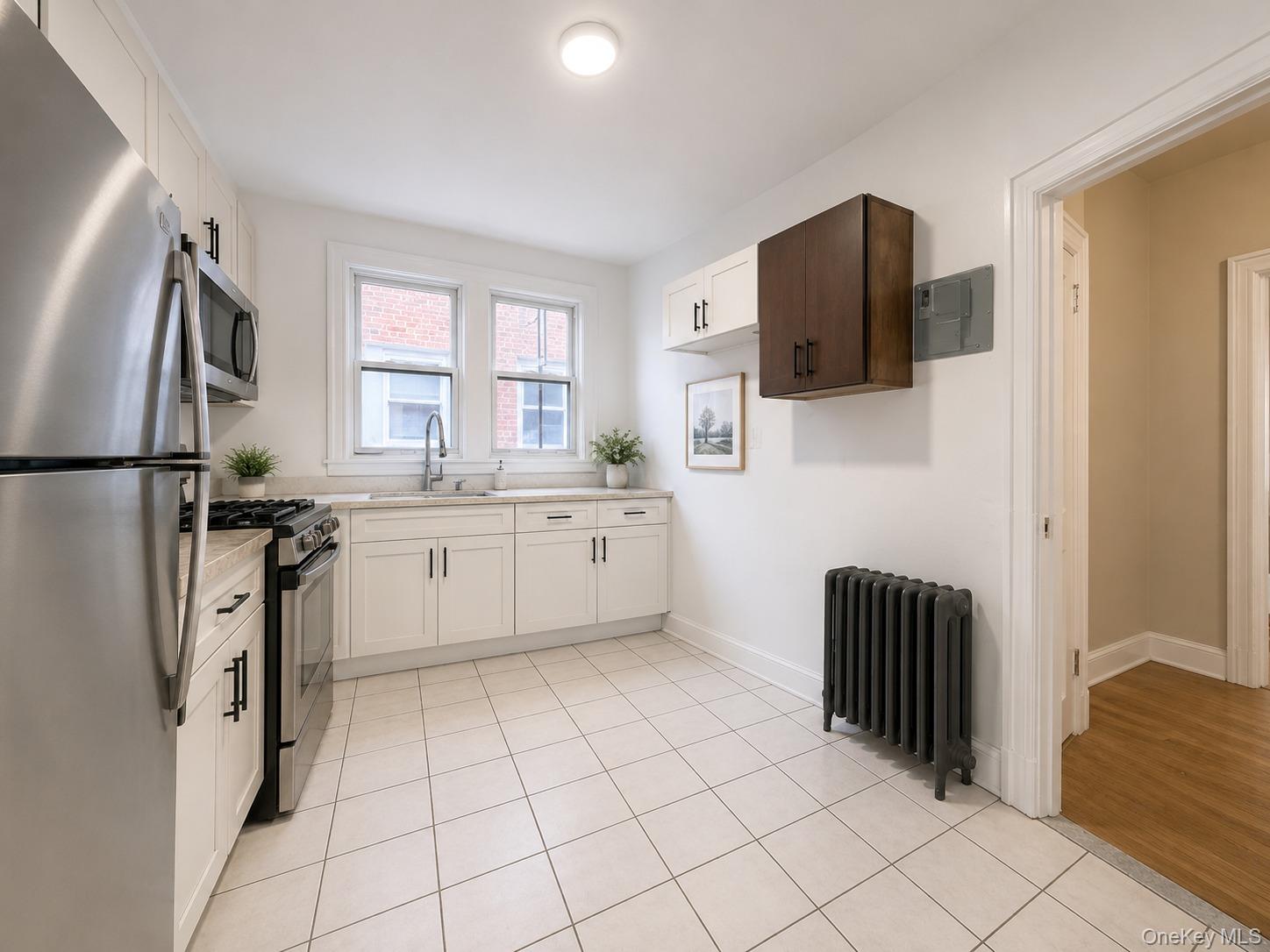 1044458 Property Photo 4