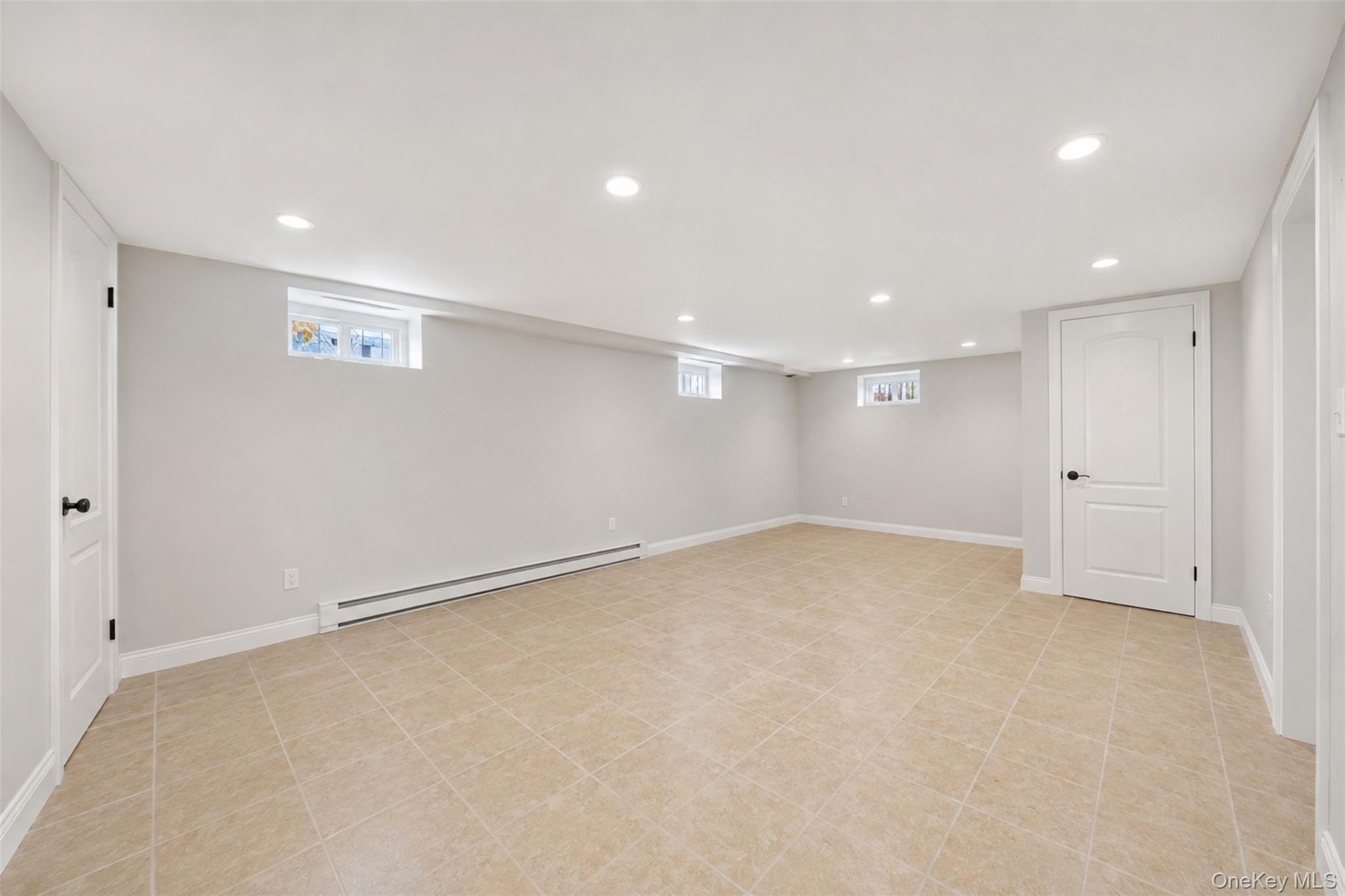 2366 95th Street Property Photo 11