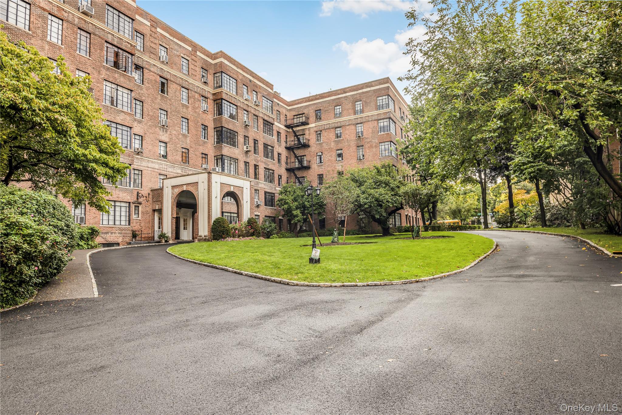 3001 Henry Hudson Parkway 2h Property Photo 24