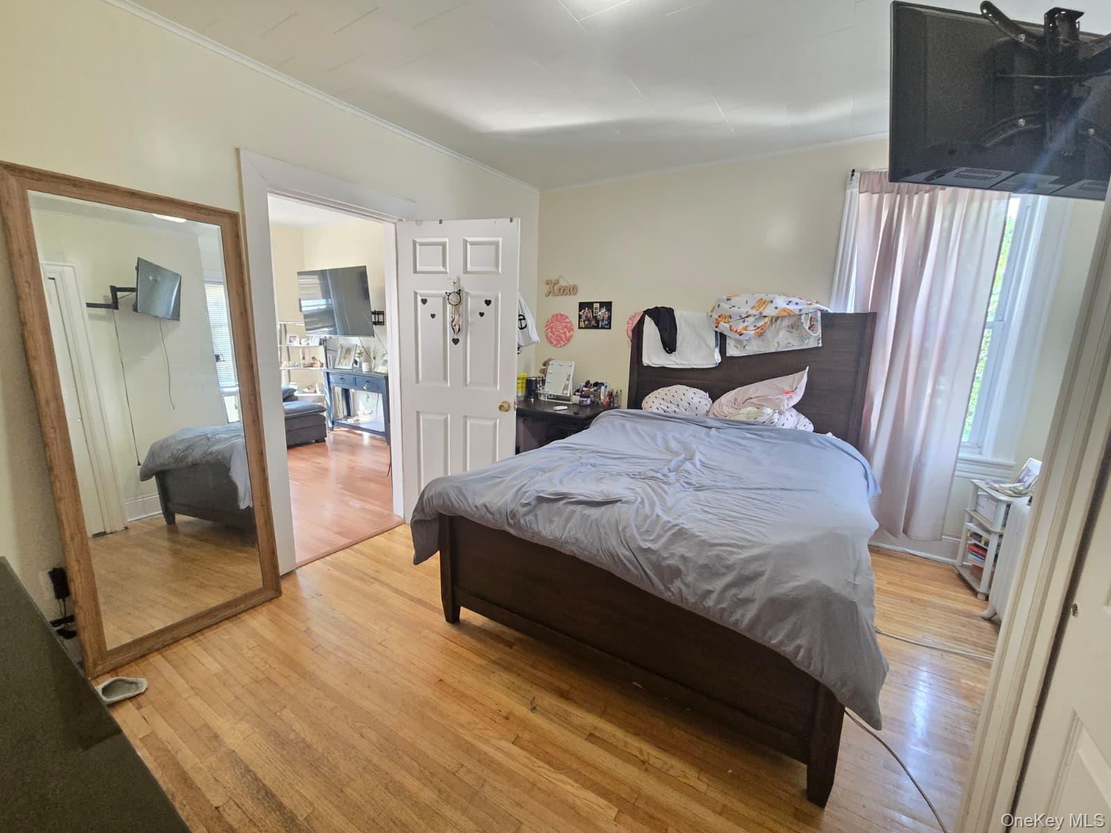 9734 86th Street Property Photo 27