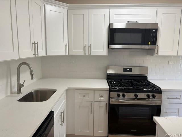 152-72 Melbourne Avenue 1d Property Photo 2