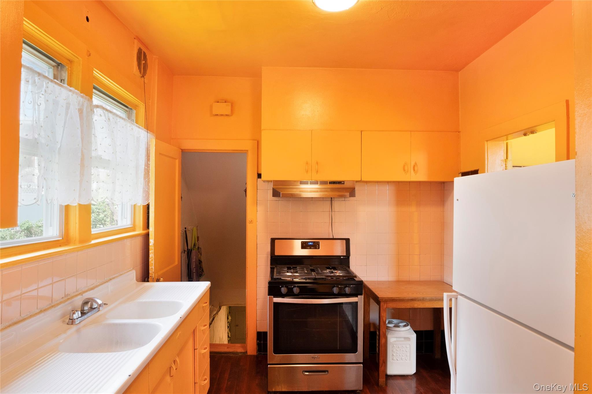 66 Page Avenue Property Photo 12