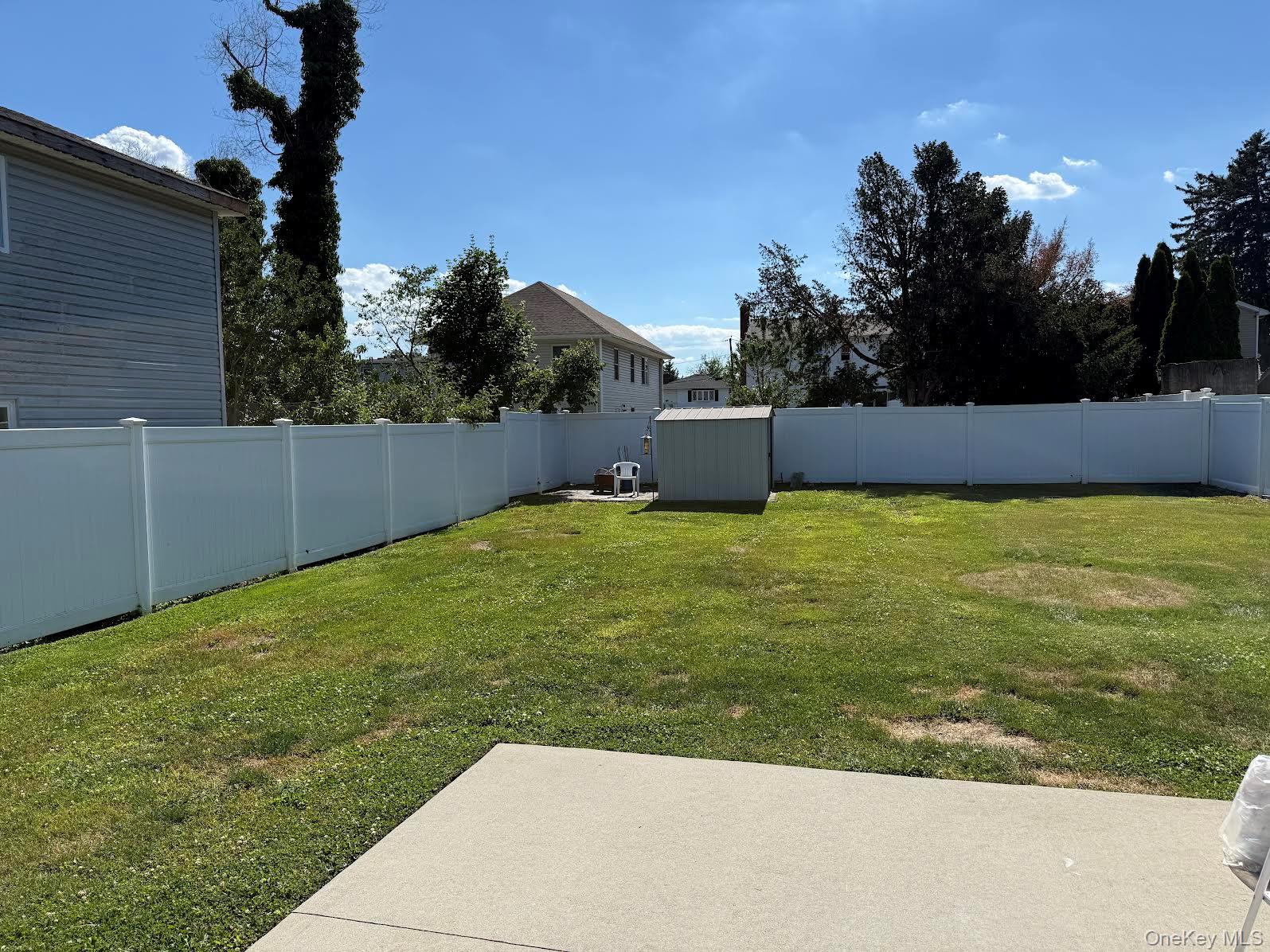19 9th Avenue Property Photo 9