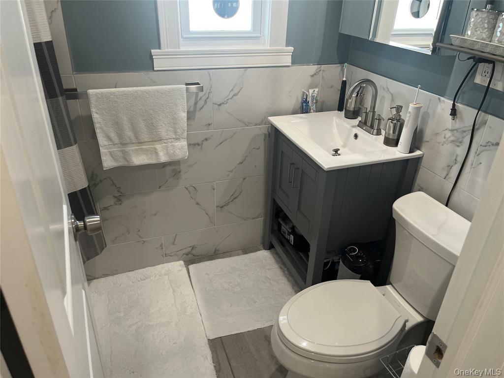 19 9th Avenue Property Photo 24