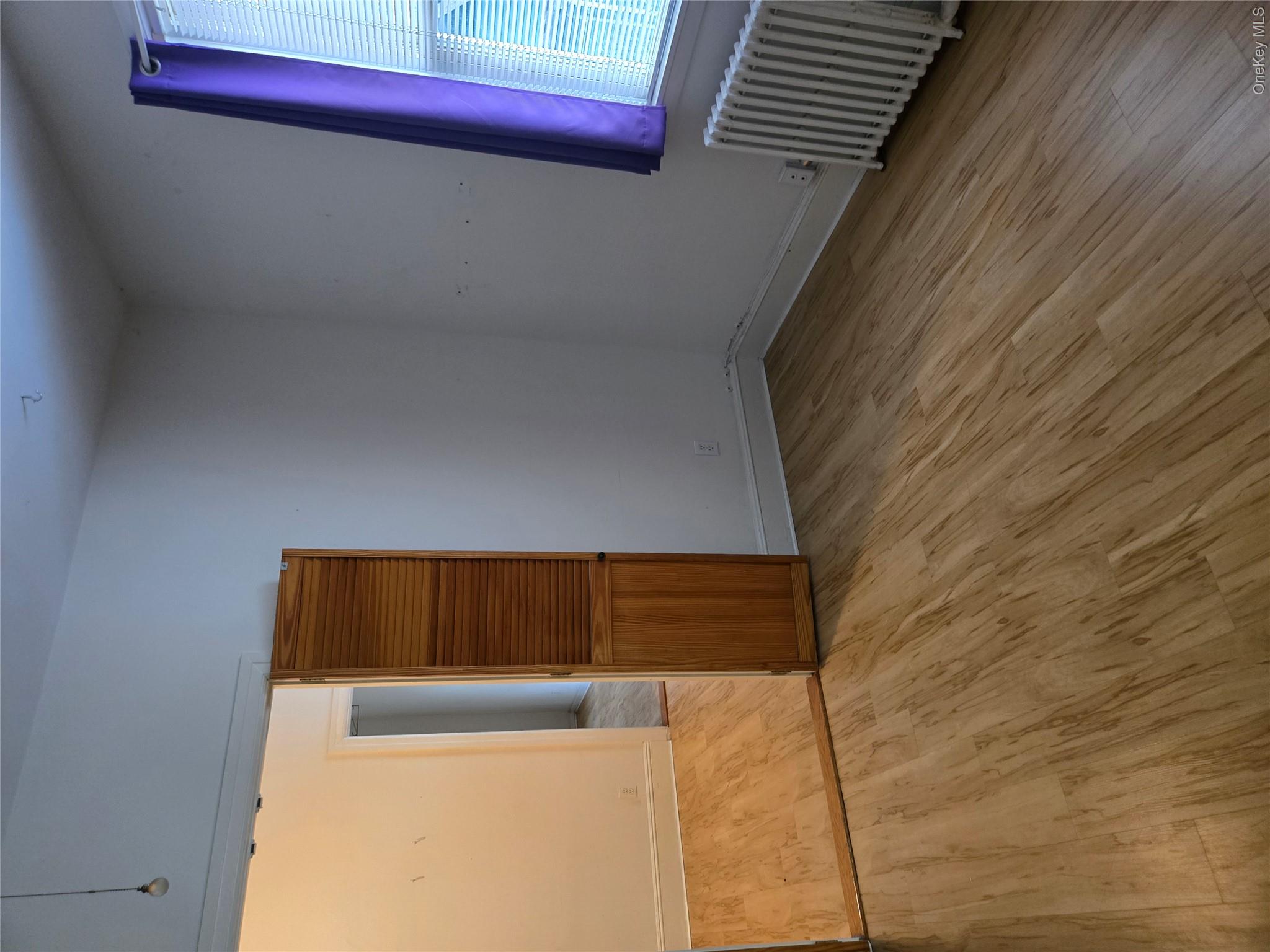 6746 80th Street Property Photo 8