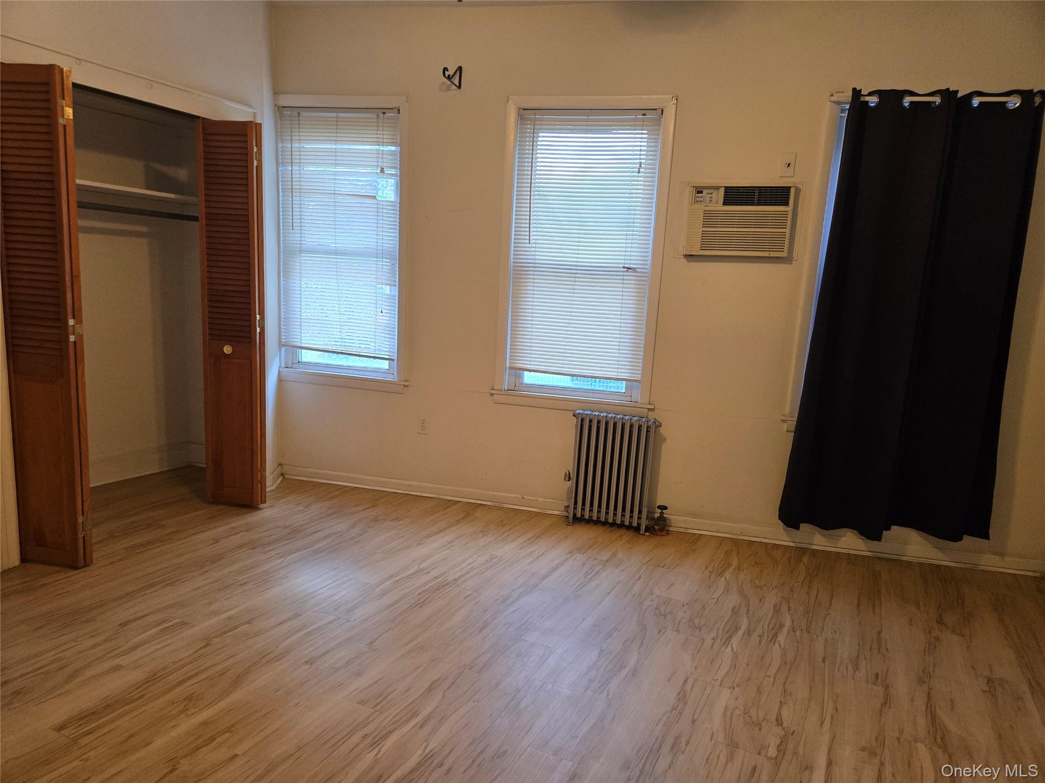 6746 80th Street Property Photo 10