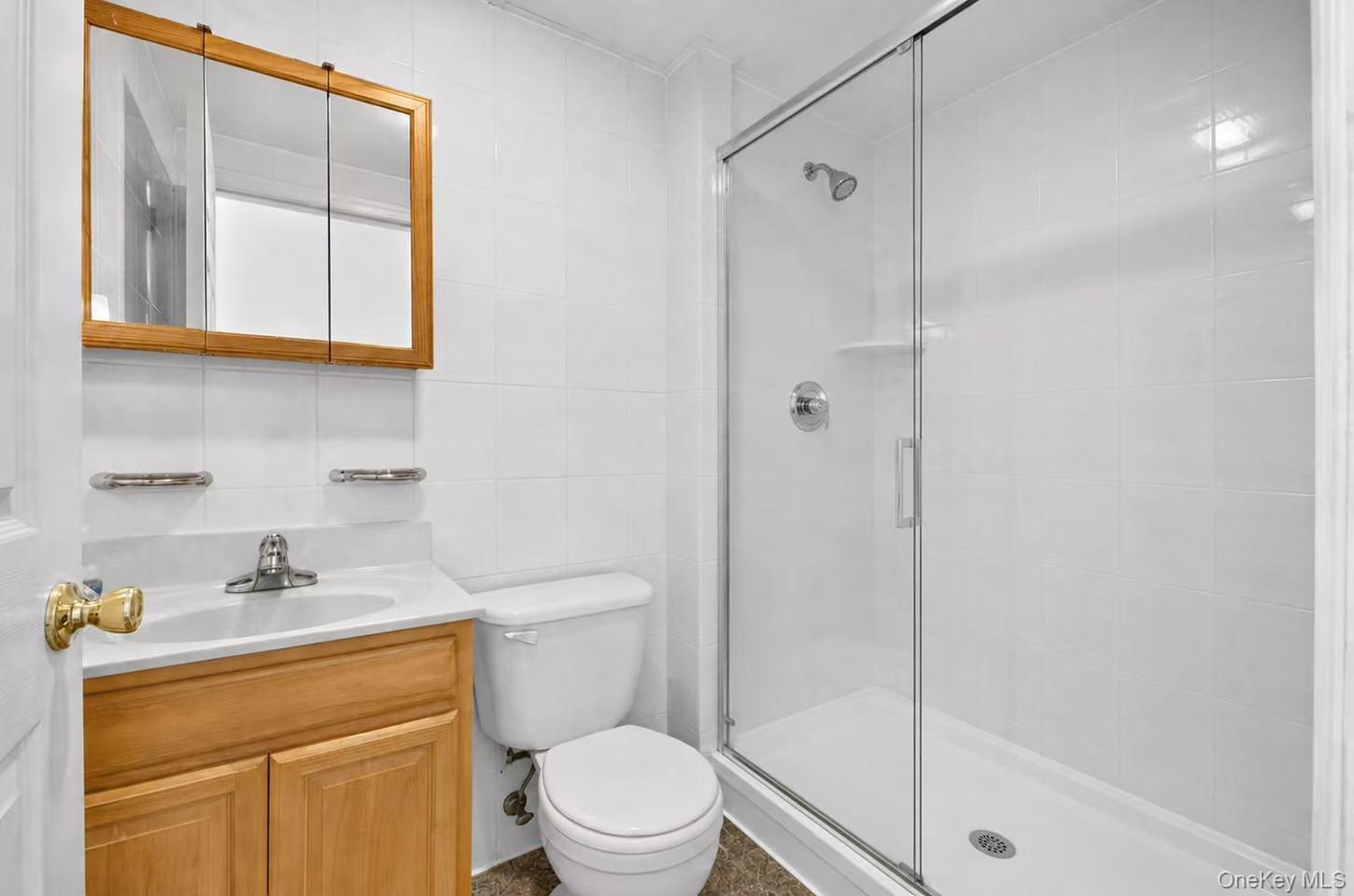 10005 37th Avenue 1b Property Photo 13