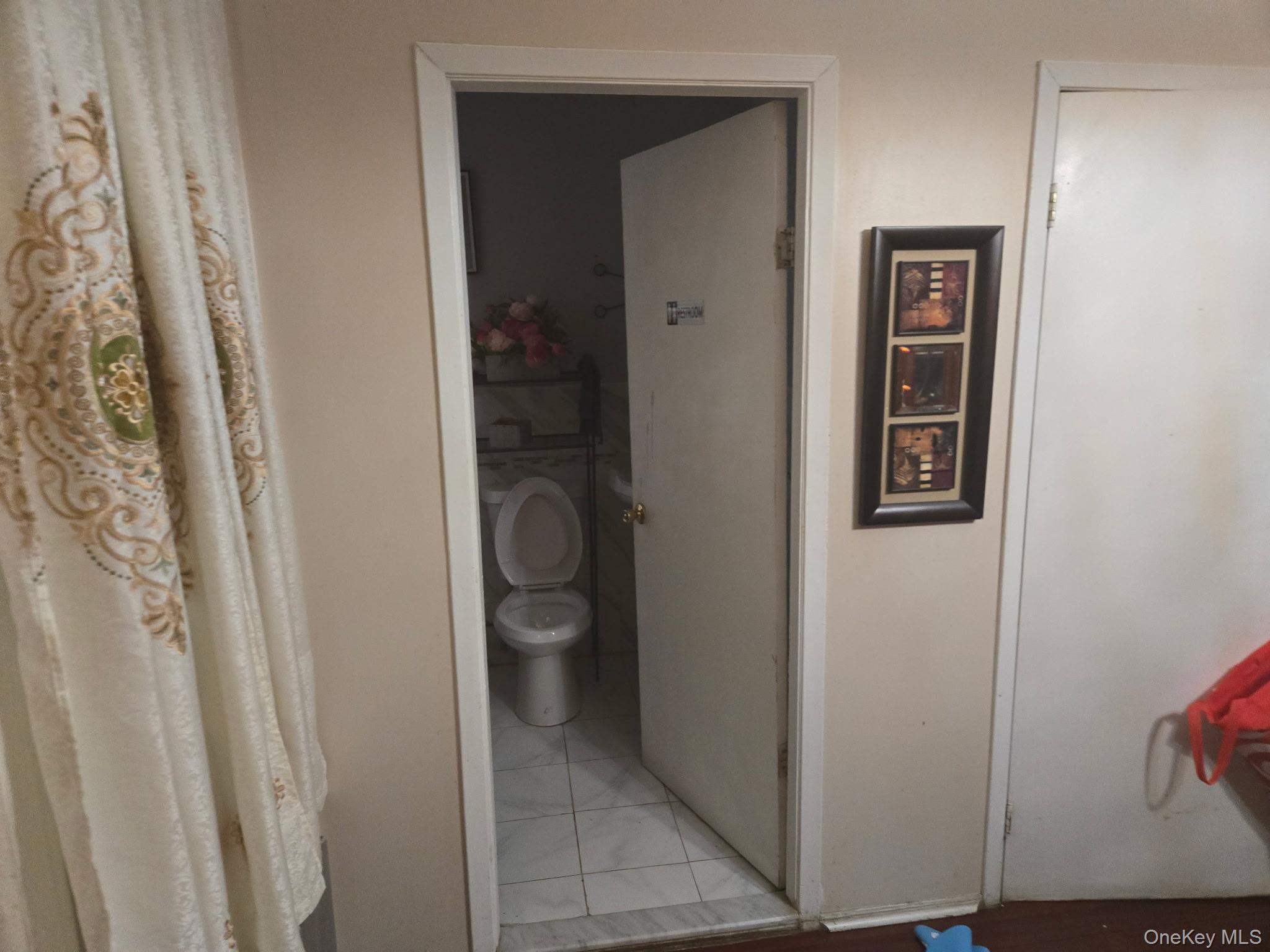 537 Jerome Street Property Photo 9