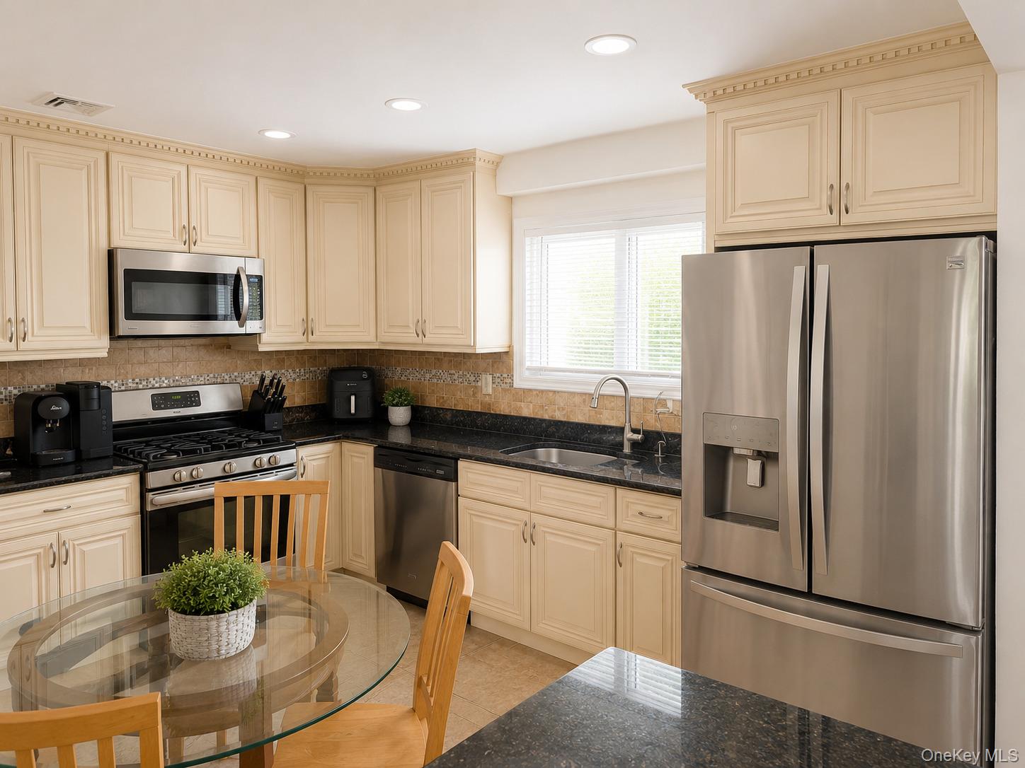 1745 Bellmore Avenue Property Photo 6
