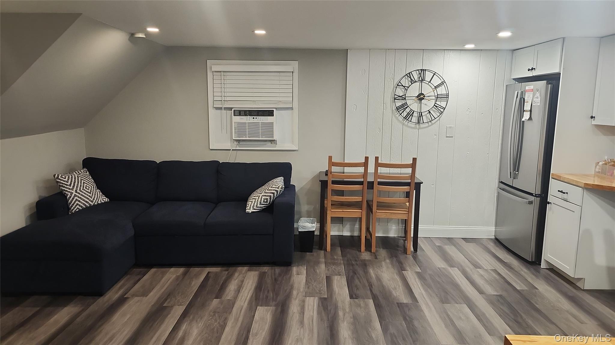 1530 Herzel Boulevard Property Photo 7