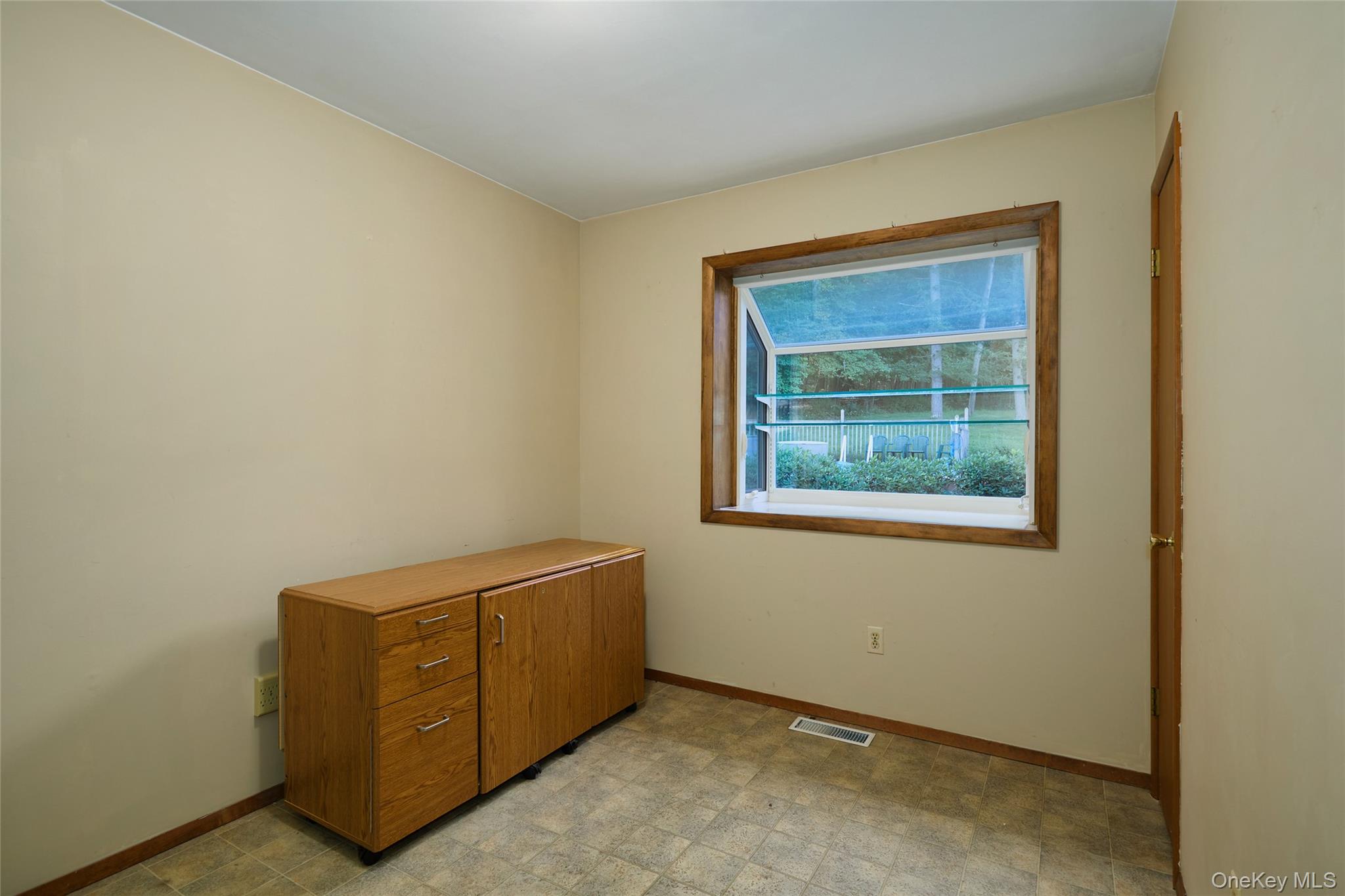 2800 Route 82 Property Photo 12