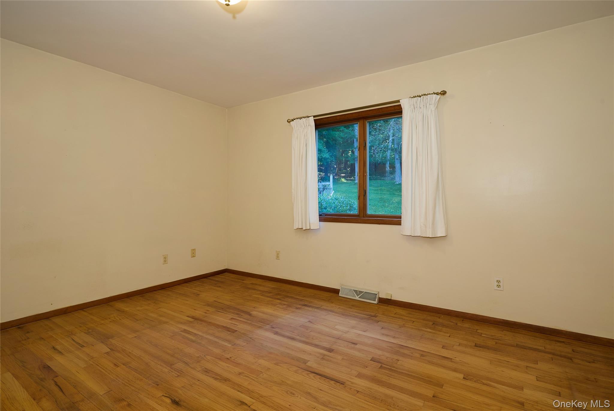 2800 Route 82 Property Photo 16