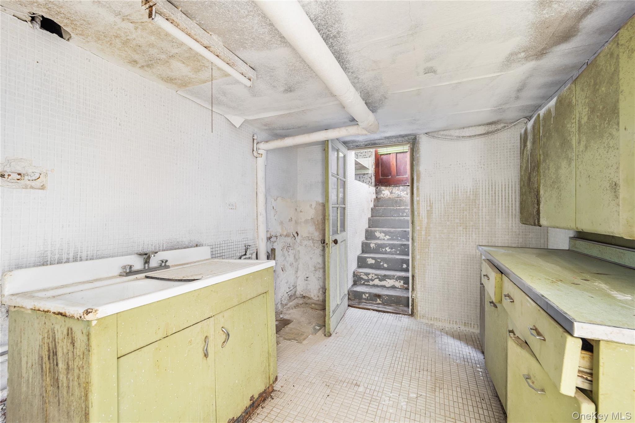 120 First Street Property Photo 20