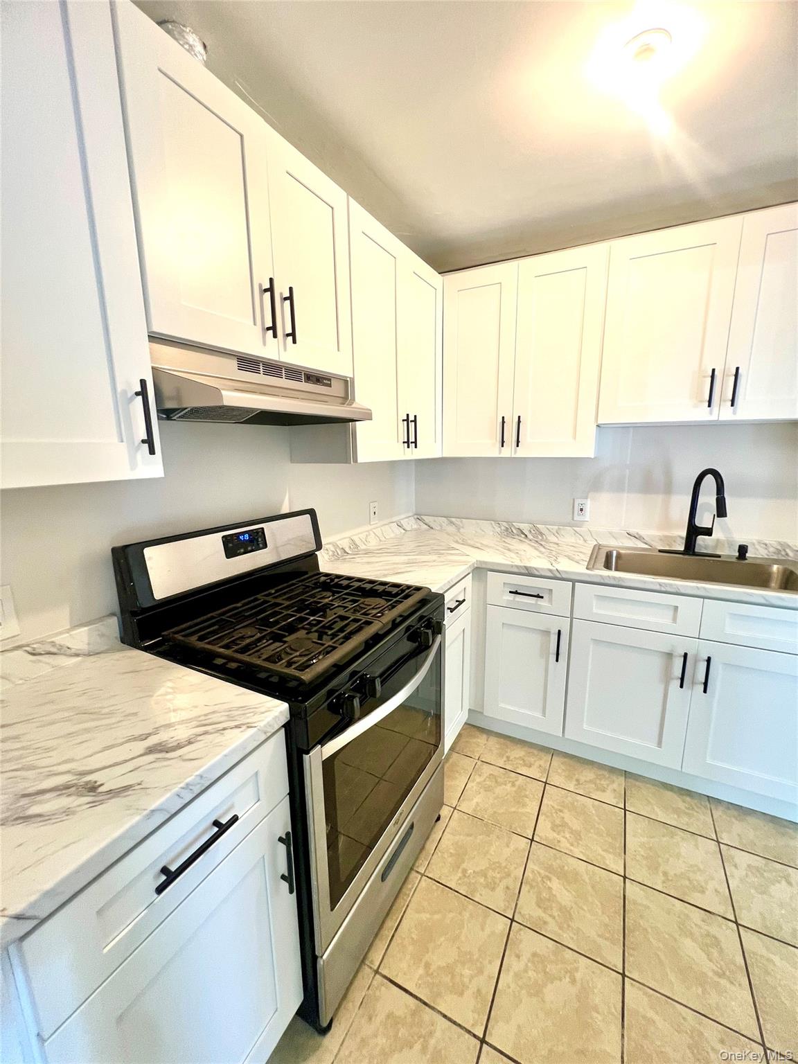 25 Ruth Court Property Photo 2