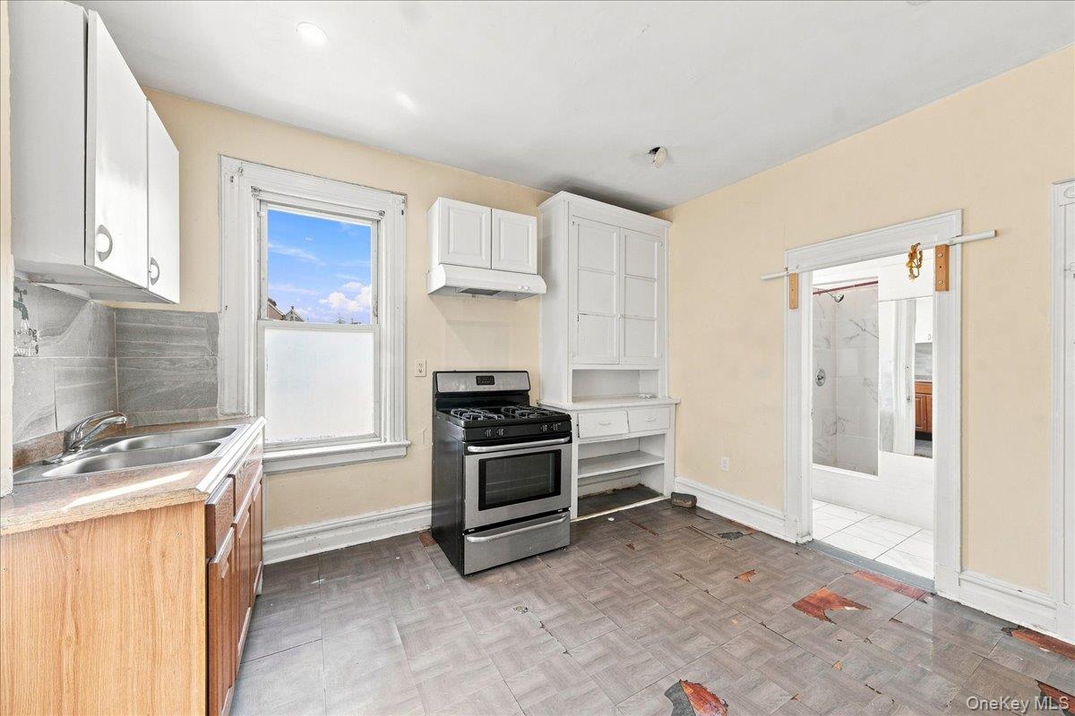 228 N 5th Avenue Property Photo 16