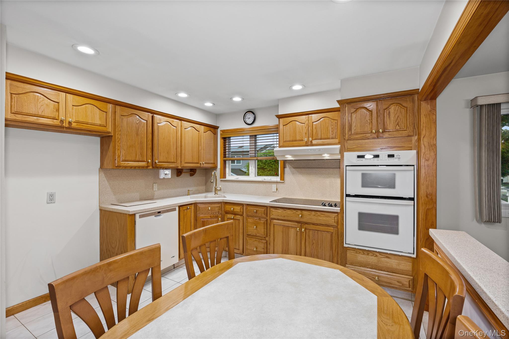 93 Toronto Avenue Property Photo 13