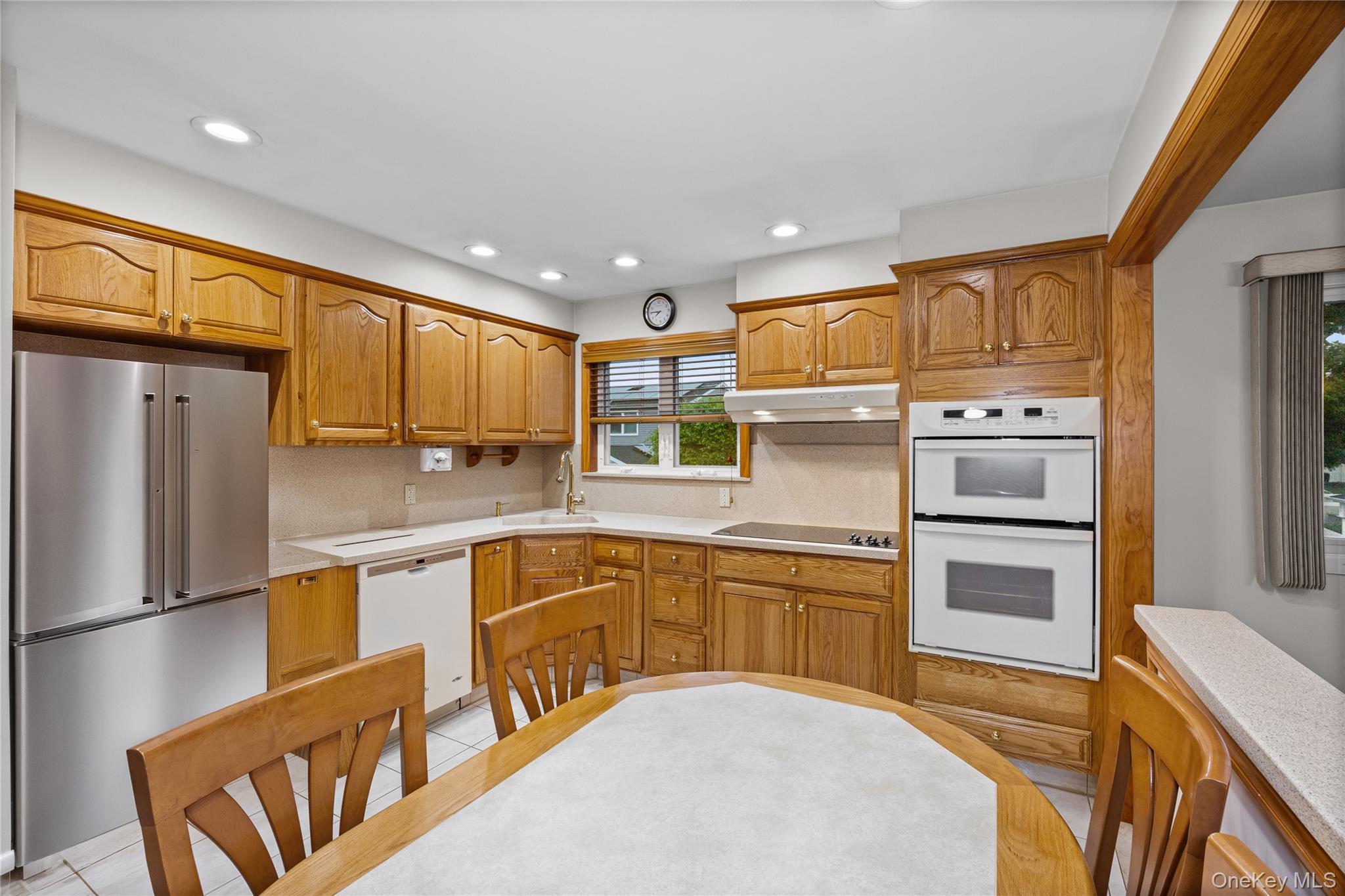 93 Toronto Avenue Property Photo 14