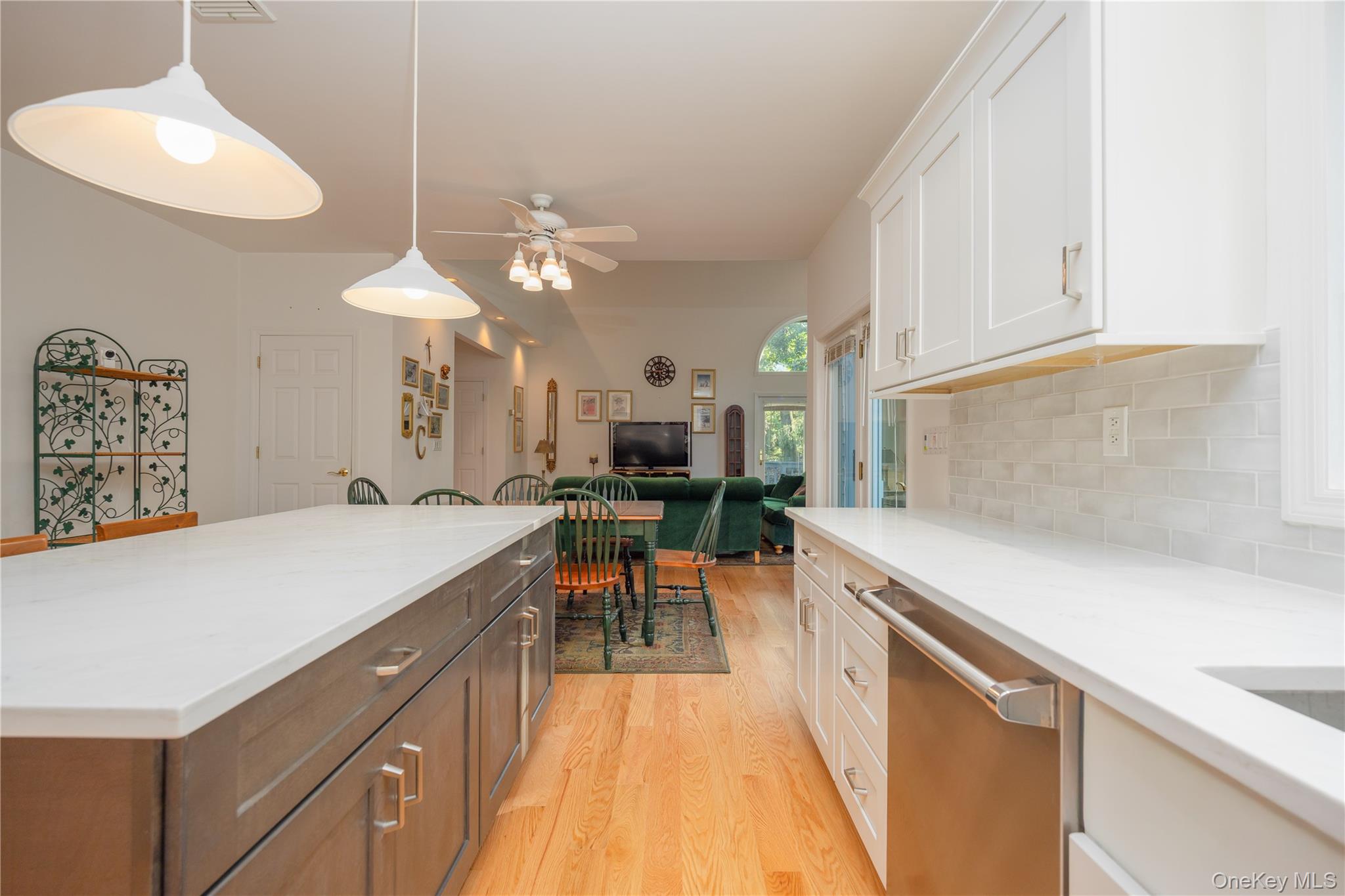 11 Hawk Nest Road Property Photo 7