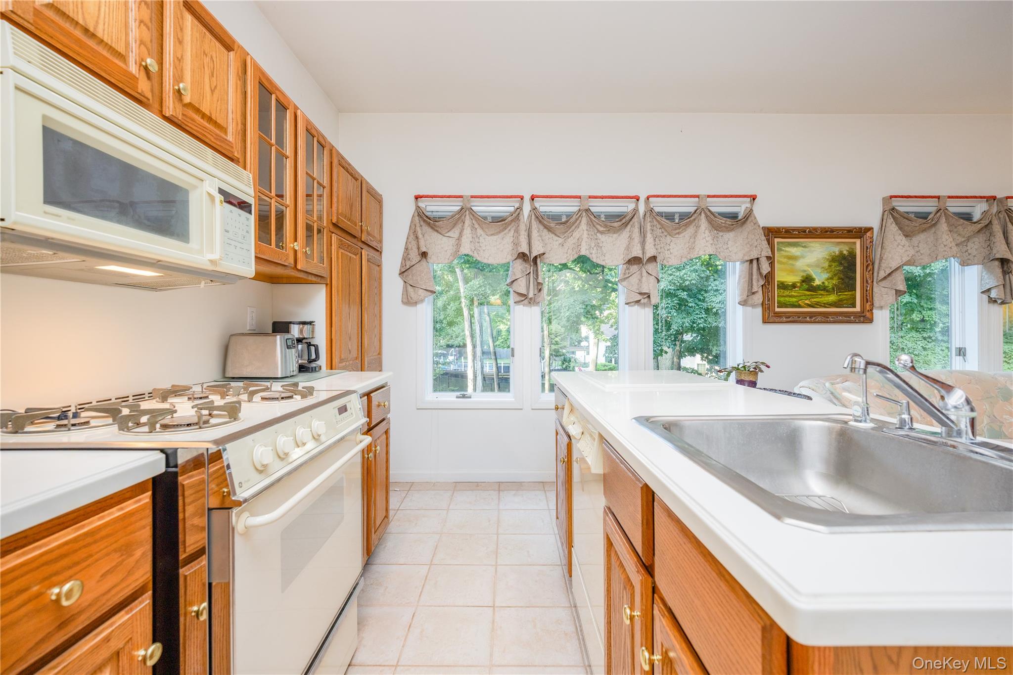 11 Hawk Nest Road Property Photo 17