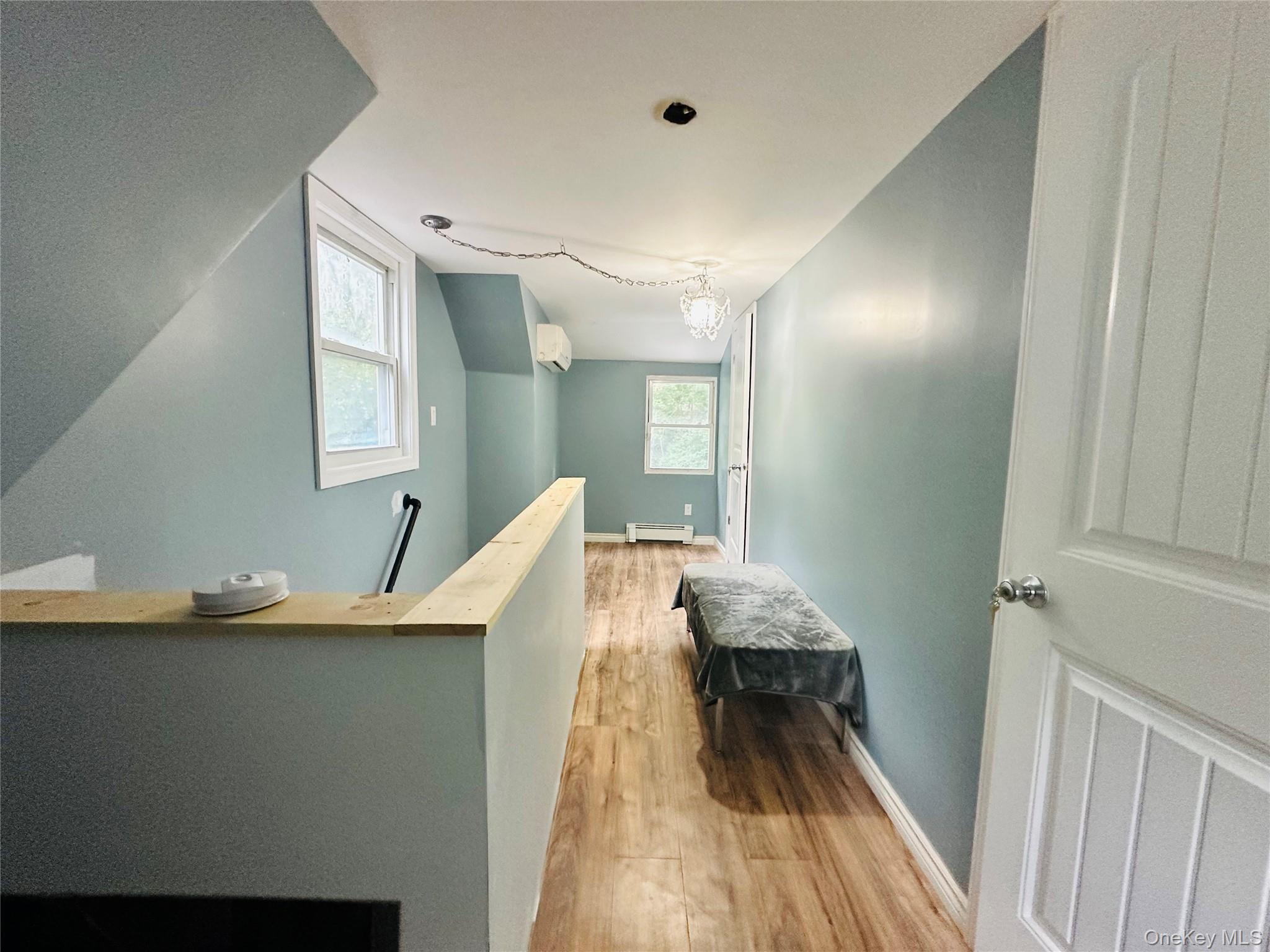14 Macdonnell Heights Property Photo 13