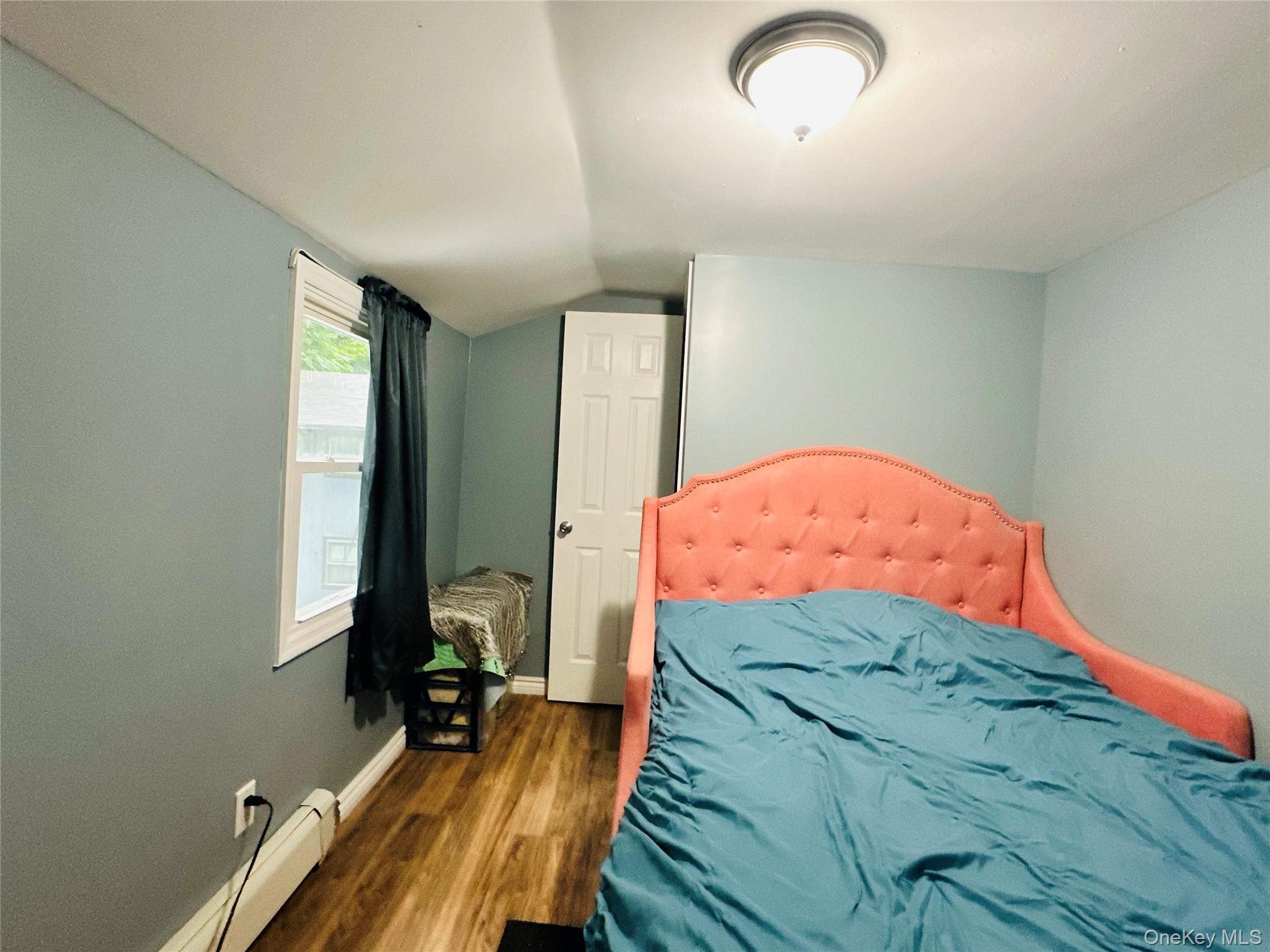 14 Macdonnell Heights Property Photo 15