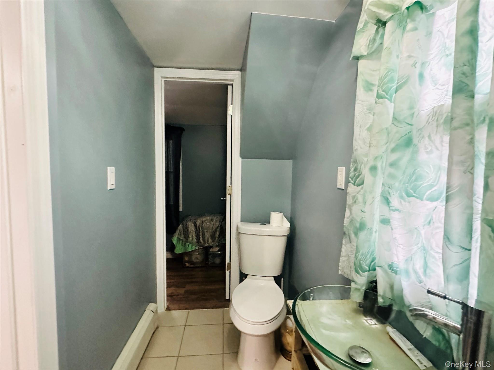 14 Macdonnell Heights Property Photo 17