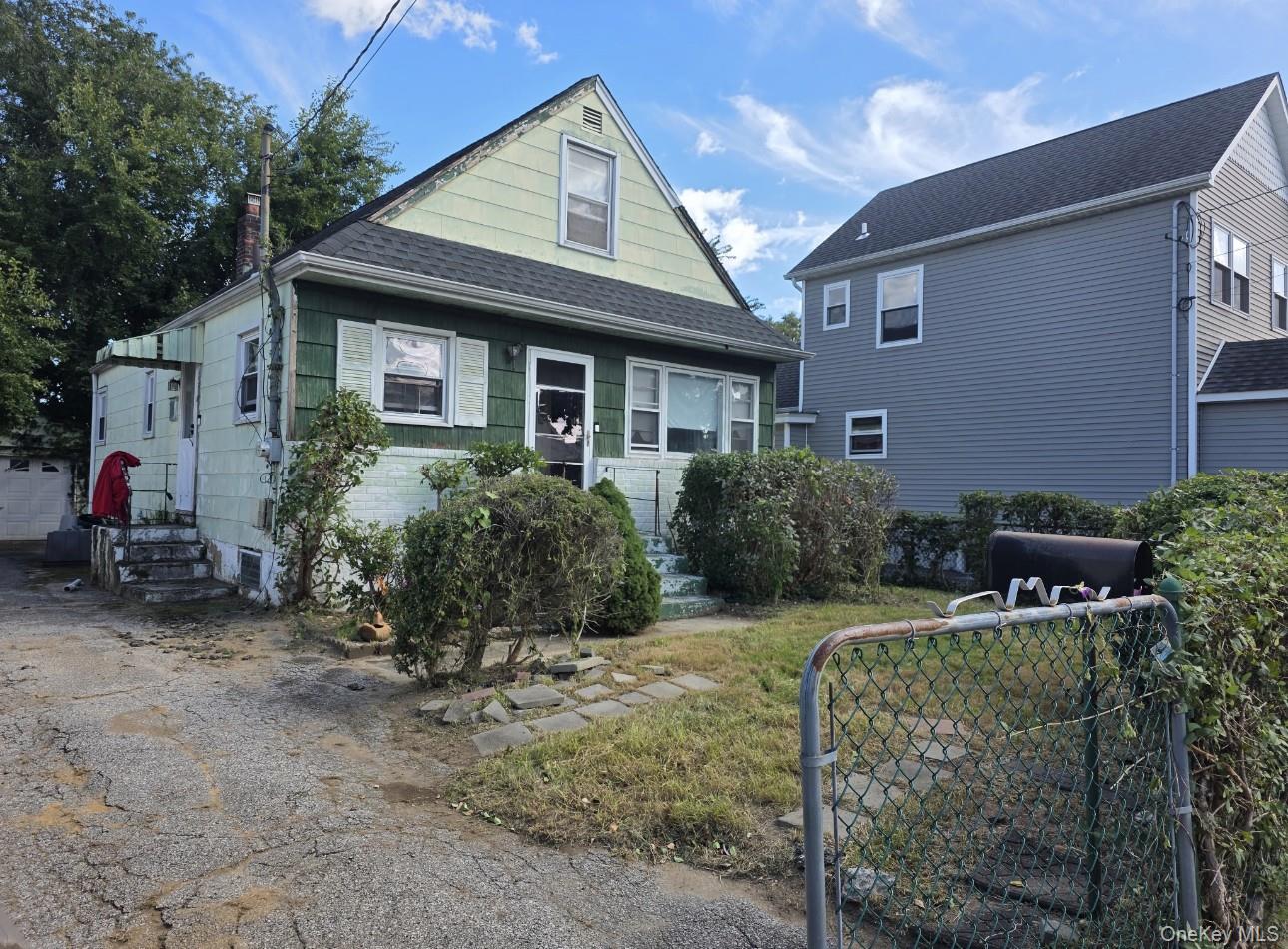 283 Doherty Avenue Property Photo 1