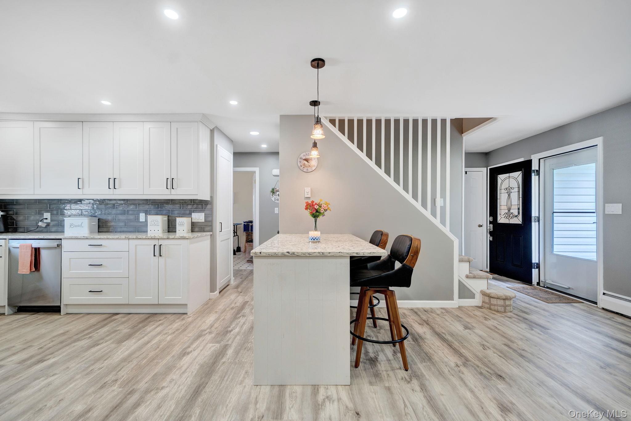 103 Queens Avenue Property Photo 10
