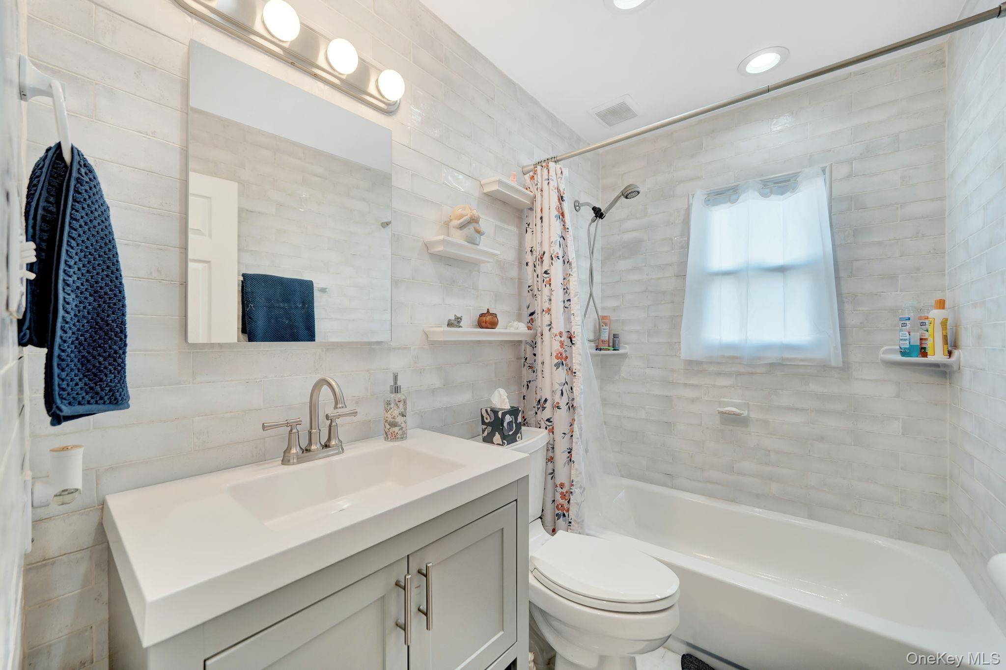 103 Queens Avenue Property Photo 20