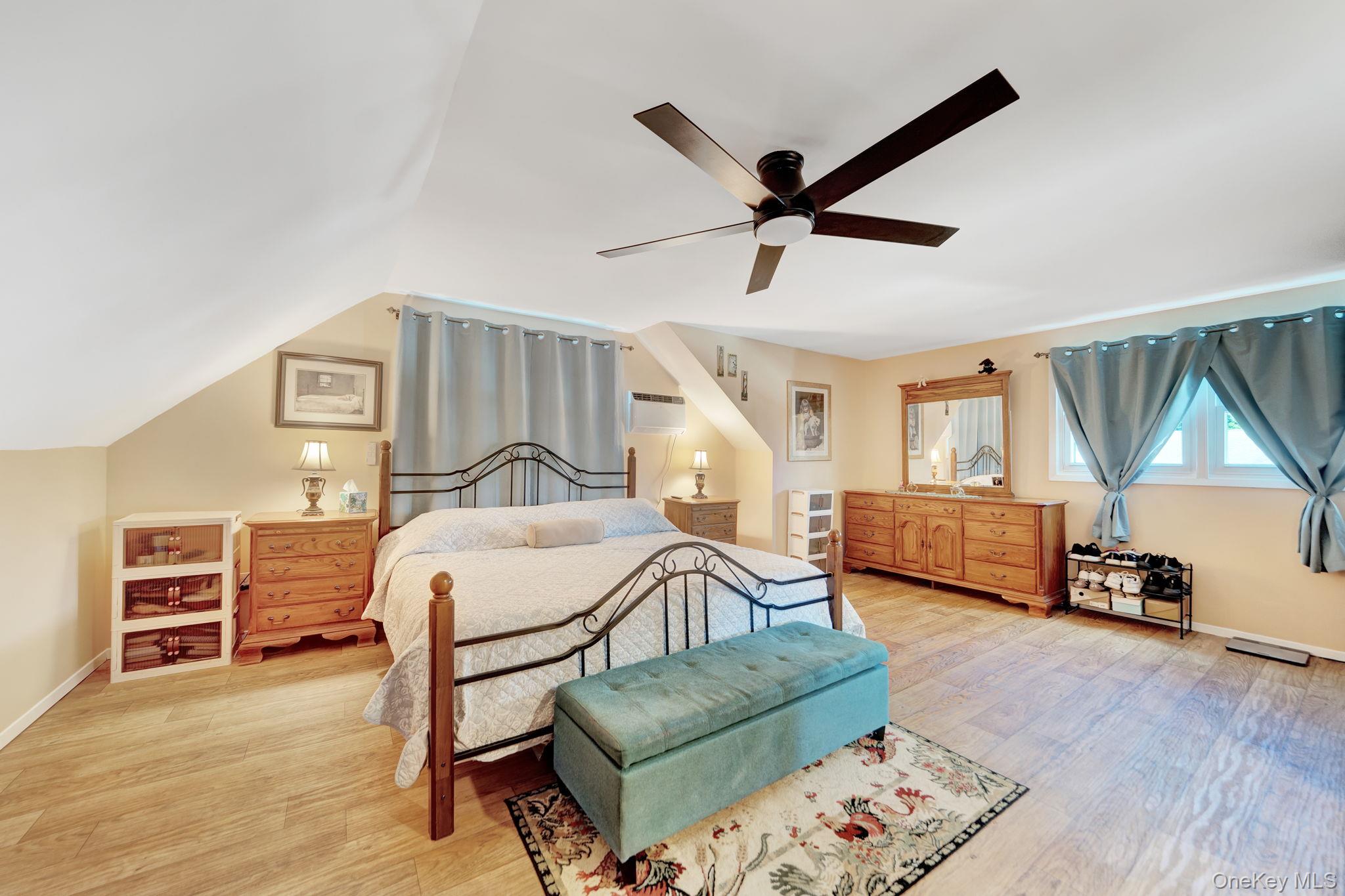 103 Queens Avenue Property Photo 26