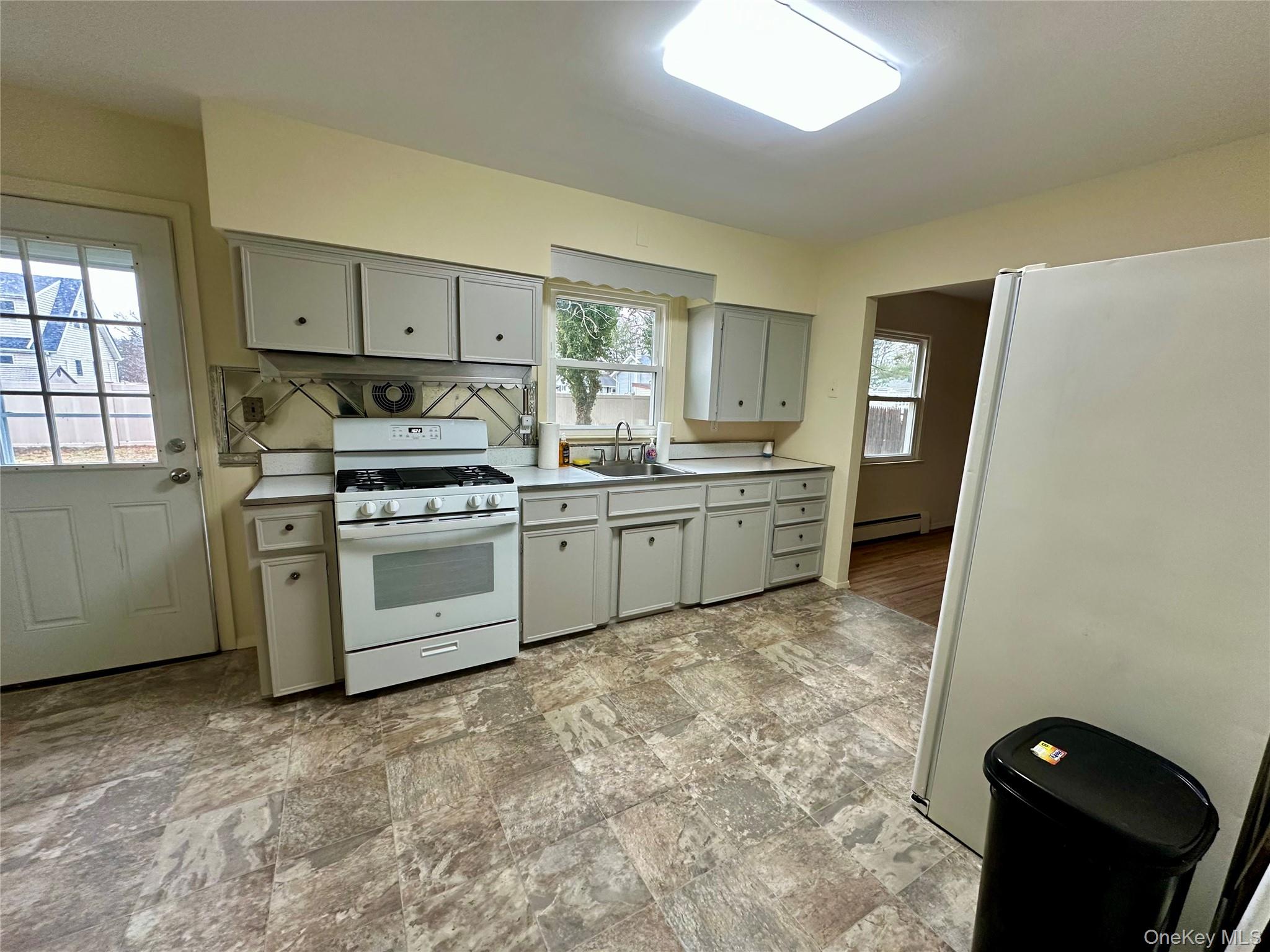 74 Clifton Place Property Photo 2
