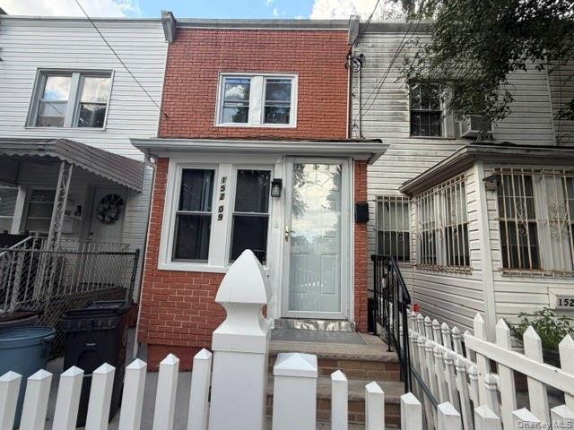15209 118th Avenue Property Photo 2