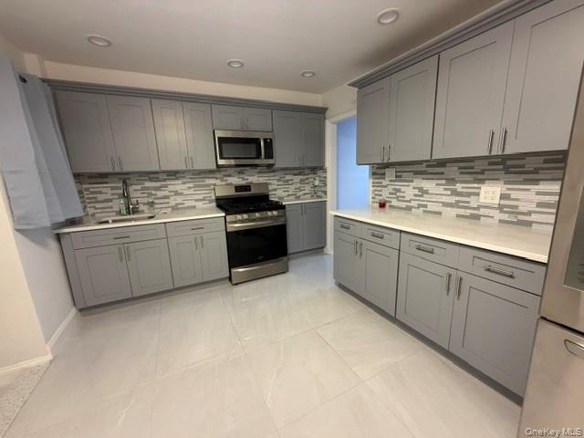 15209 118th Avenue Property Photo 3