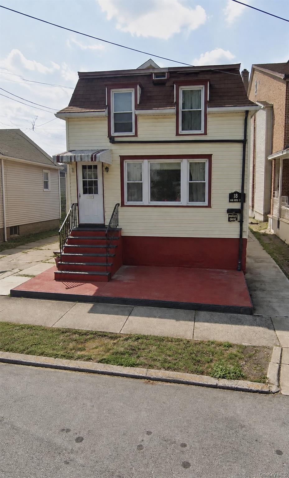 18 Van Riper Street Property Photo 1