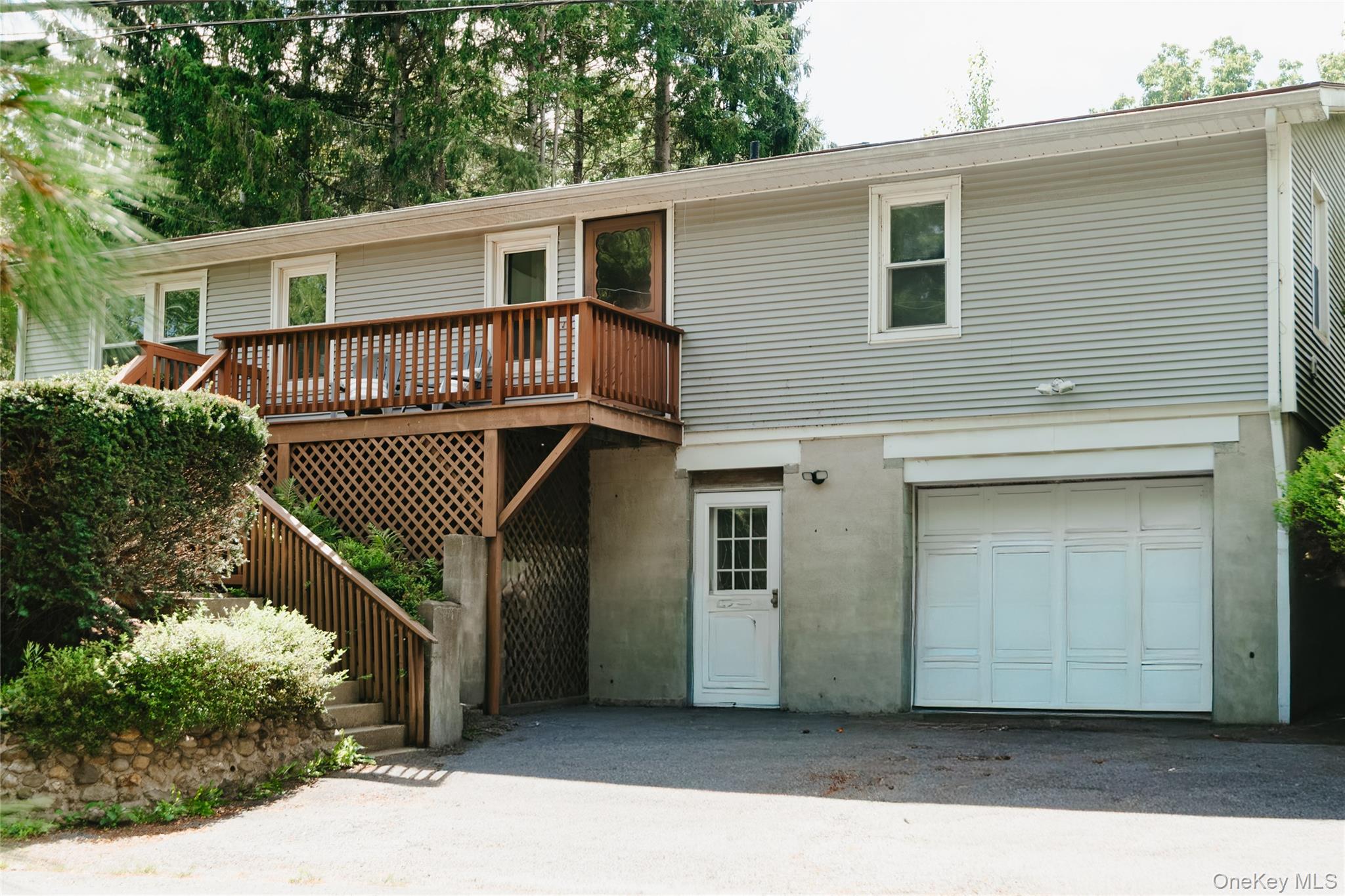 90 Lake Amenia Road Property Photo 2