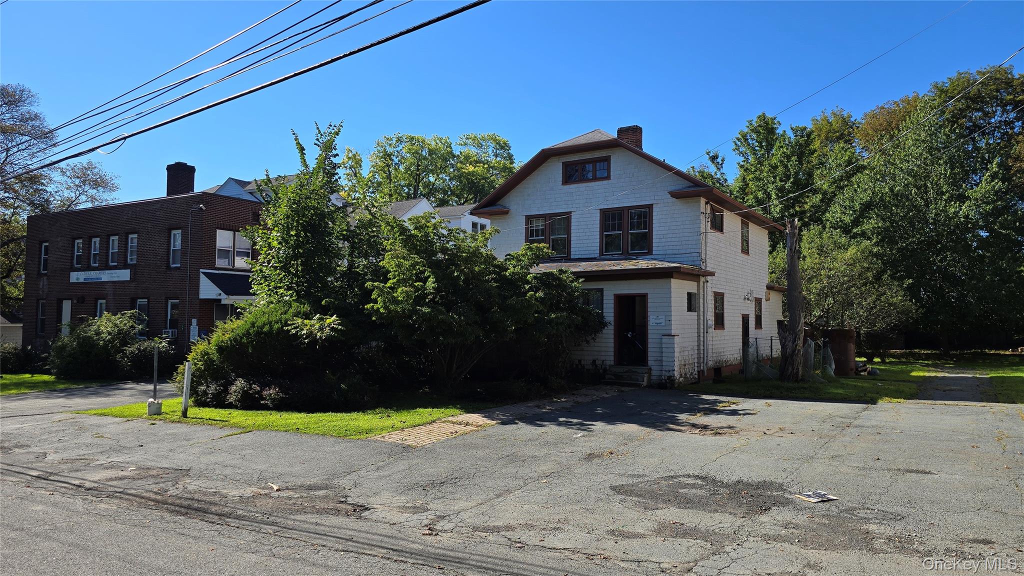 17 Hamilton Avenue Property Photo 5