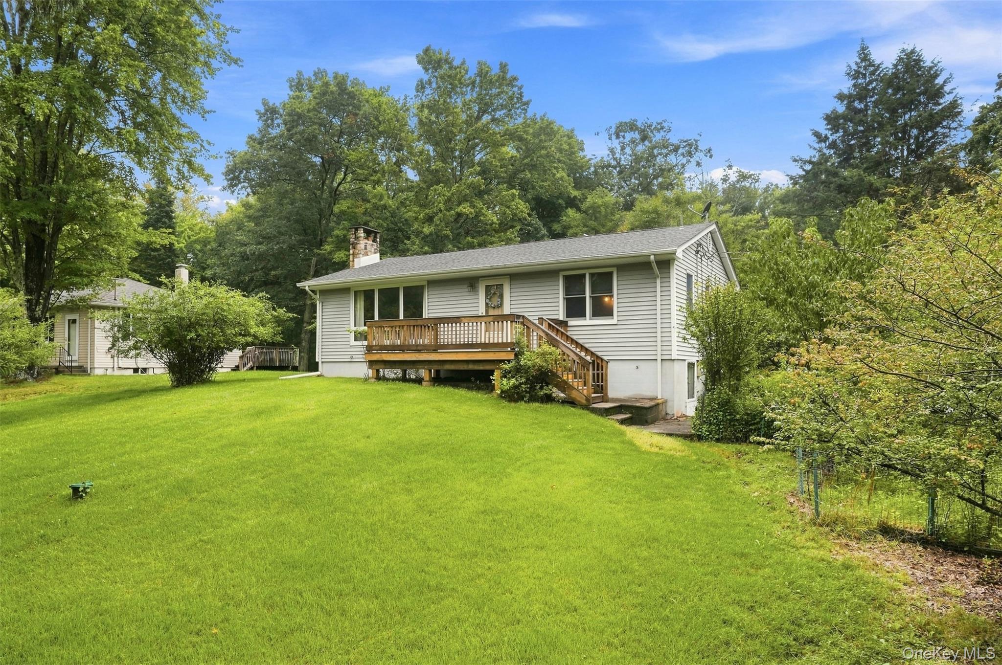 31 Red Barn Road Property Photo 5