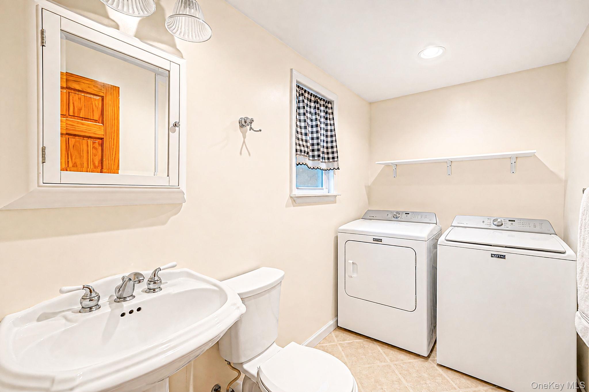 6 North Avenue Property Photo 28