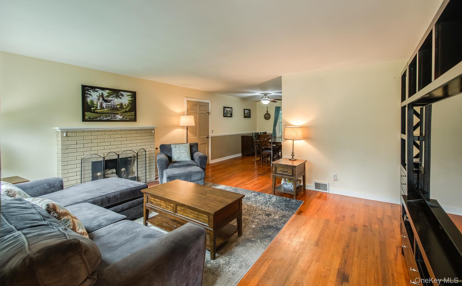 64 Alda Drive Property Photo 4