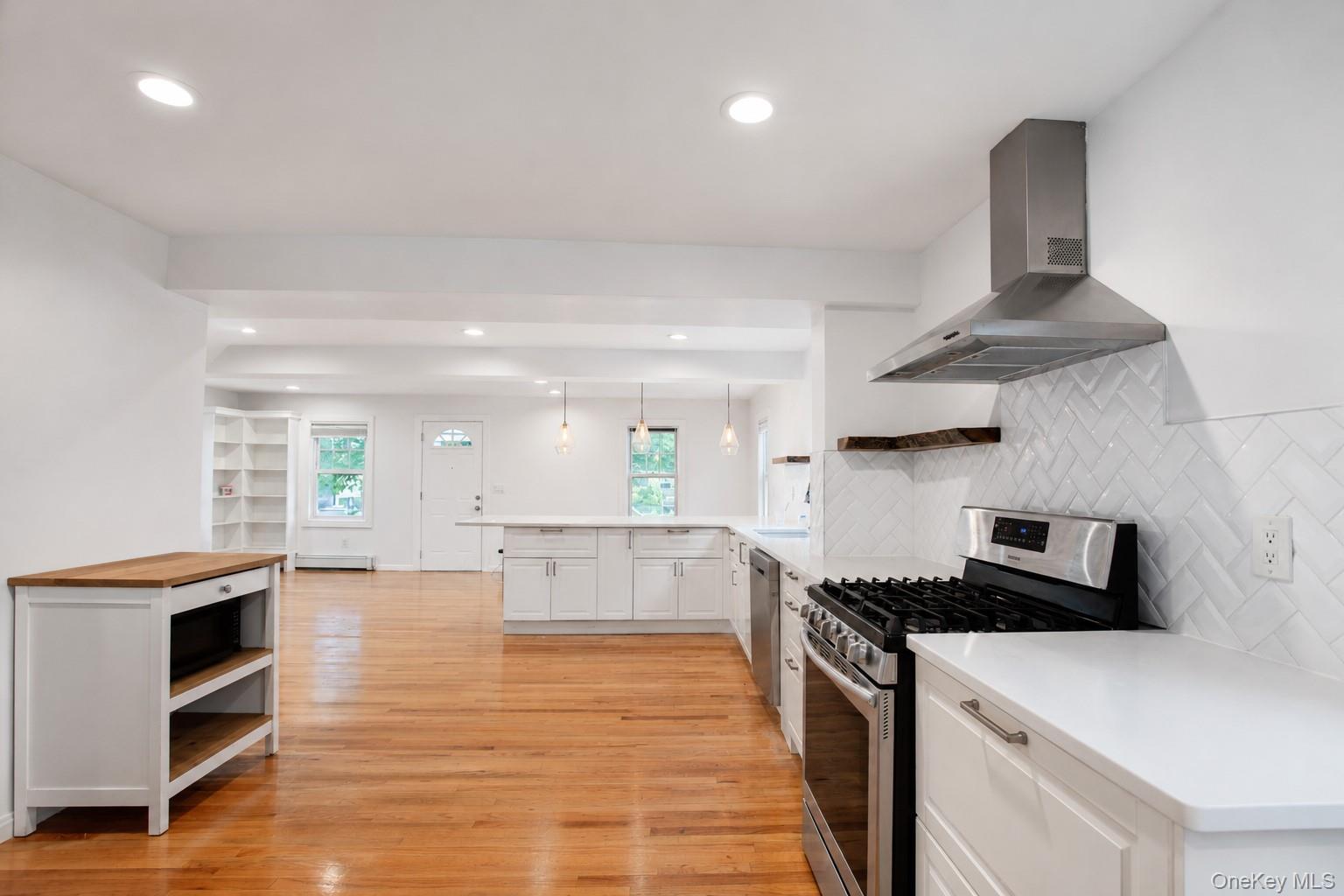 55 Centre Street Property Photo 11