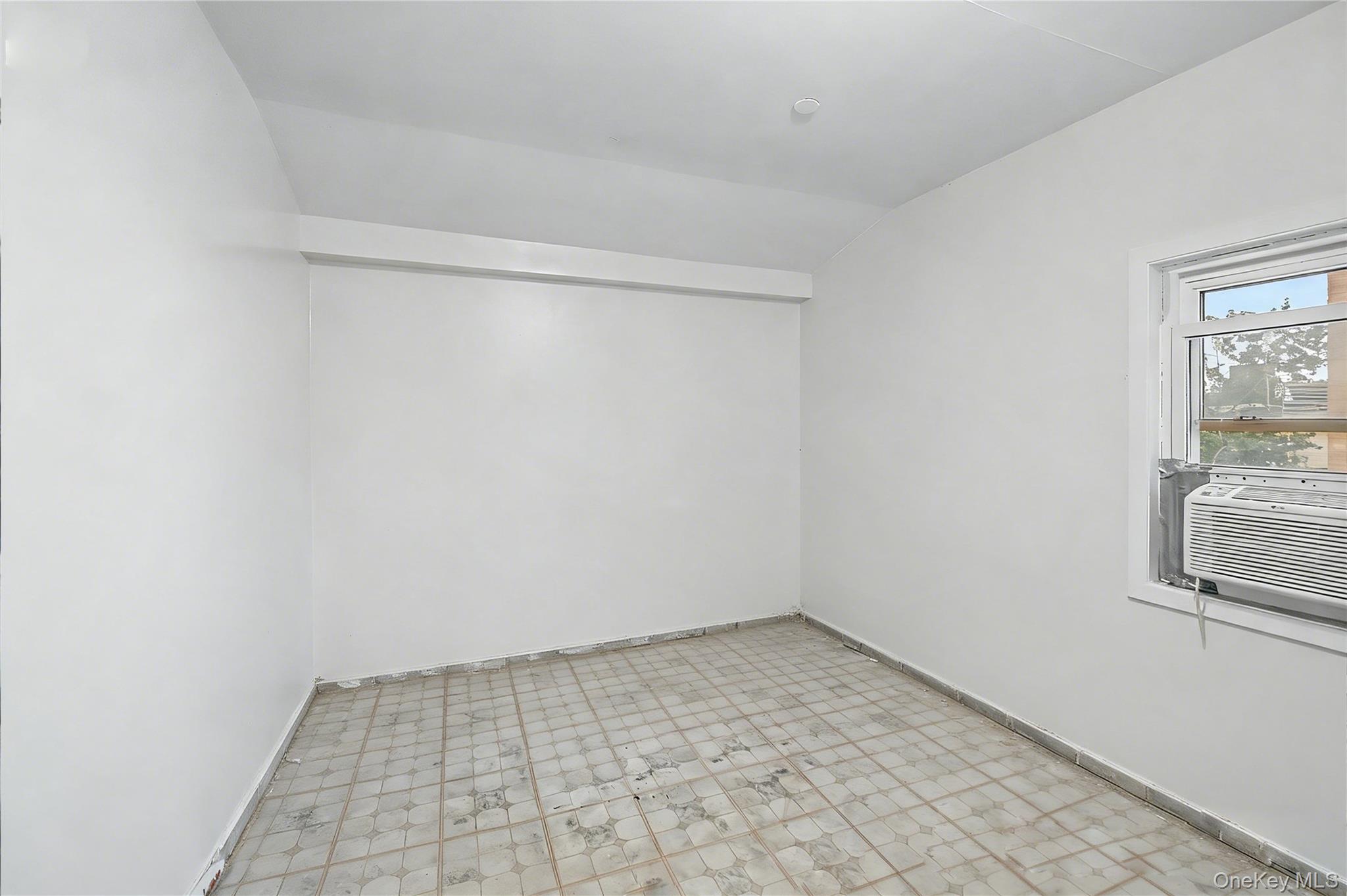 3727 111th Street Property Photo 16