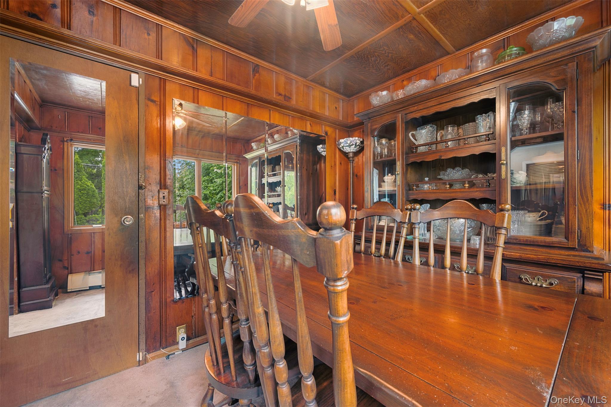 868 Spring Avenue Property Photo 18