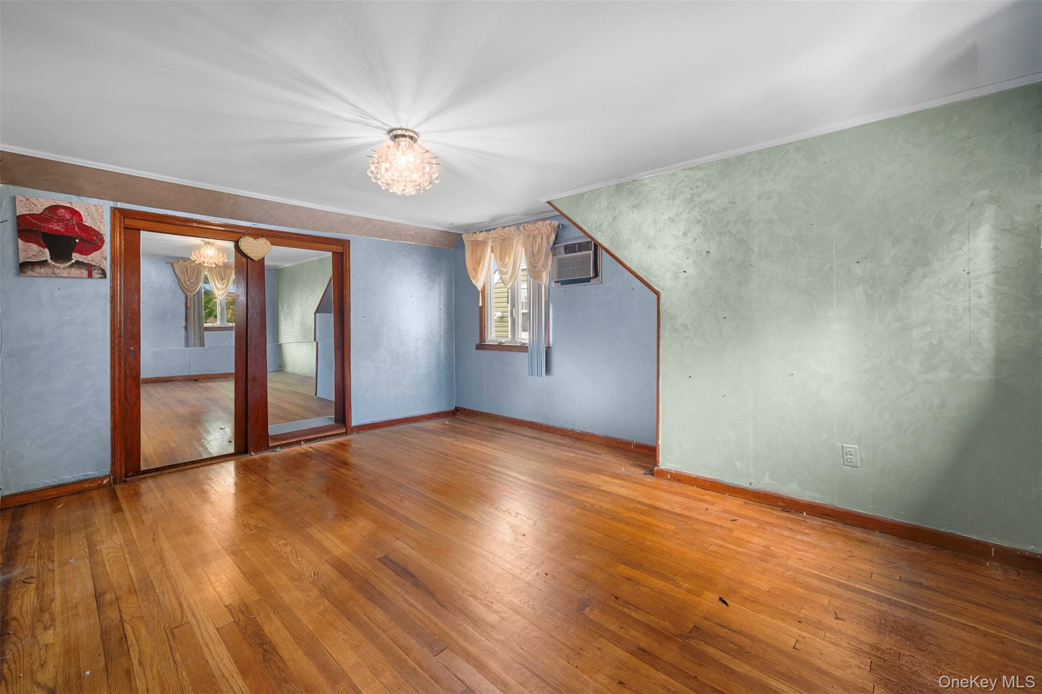 868 Spring Avenue Property Photo 34