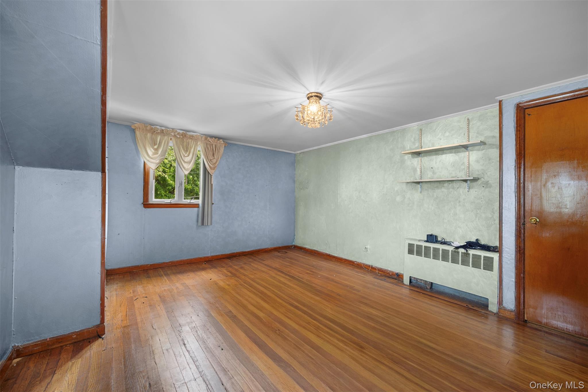 868 Spring Avenue Property Photo 37