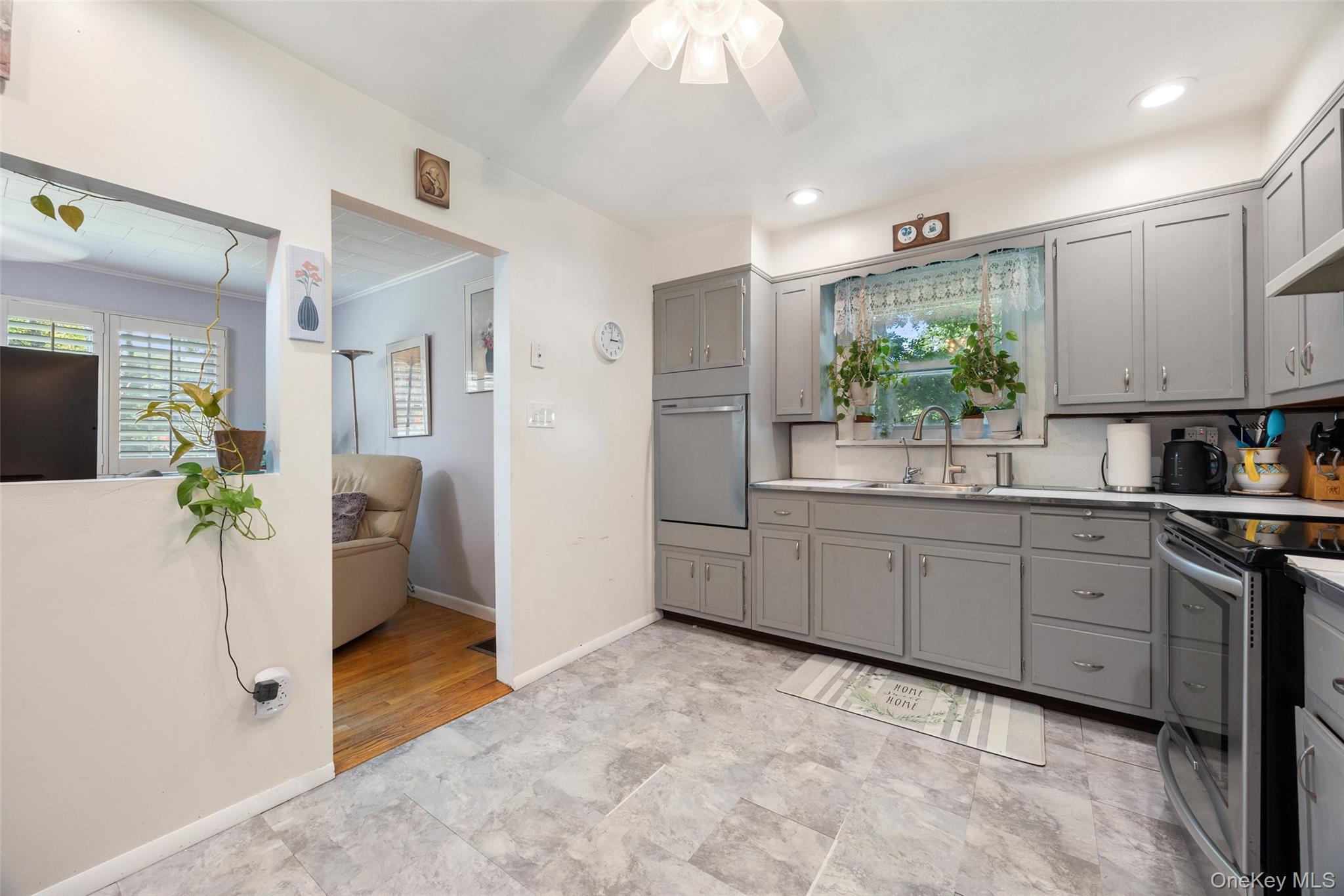 1 Mountain View Road Property Photo 10