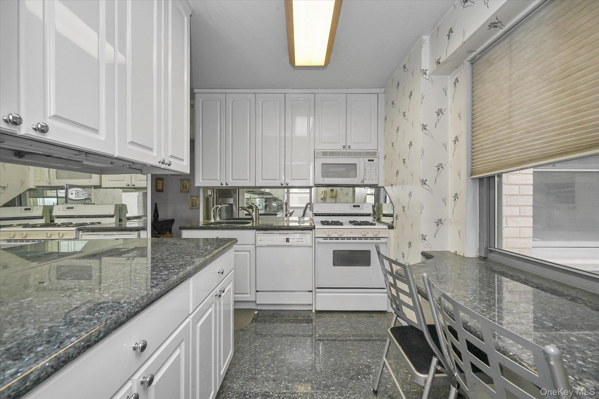 400 E 56th Street 6b Property Photo 12